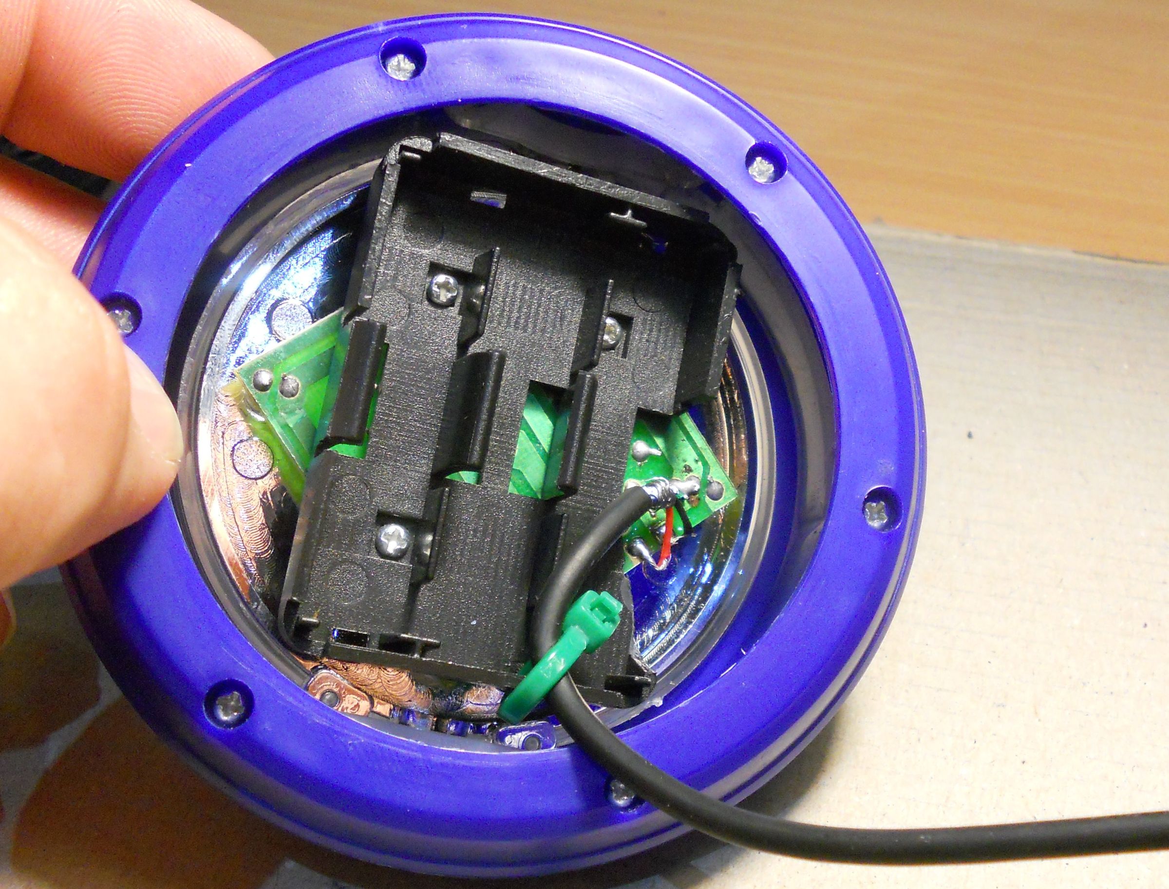 Convert a Battery Powered LED Lamp to USB Power. 5 Steps Instructables