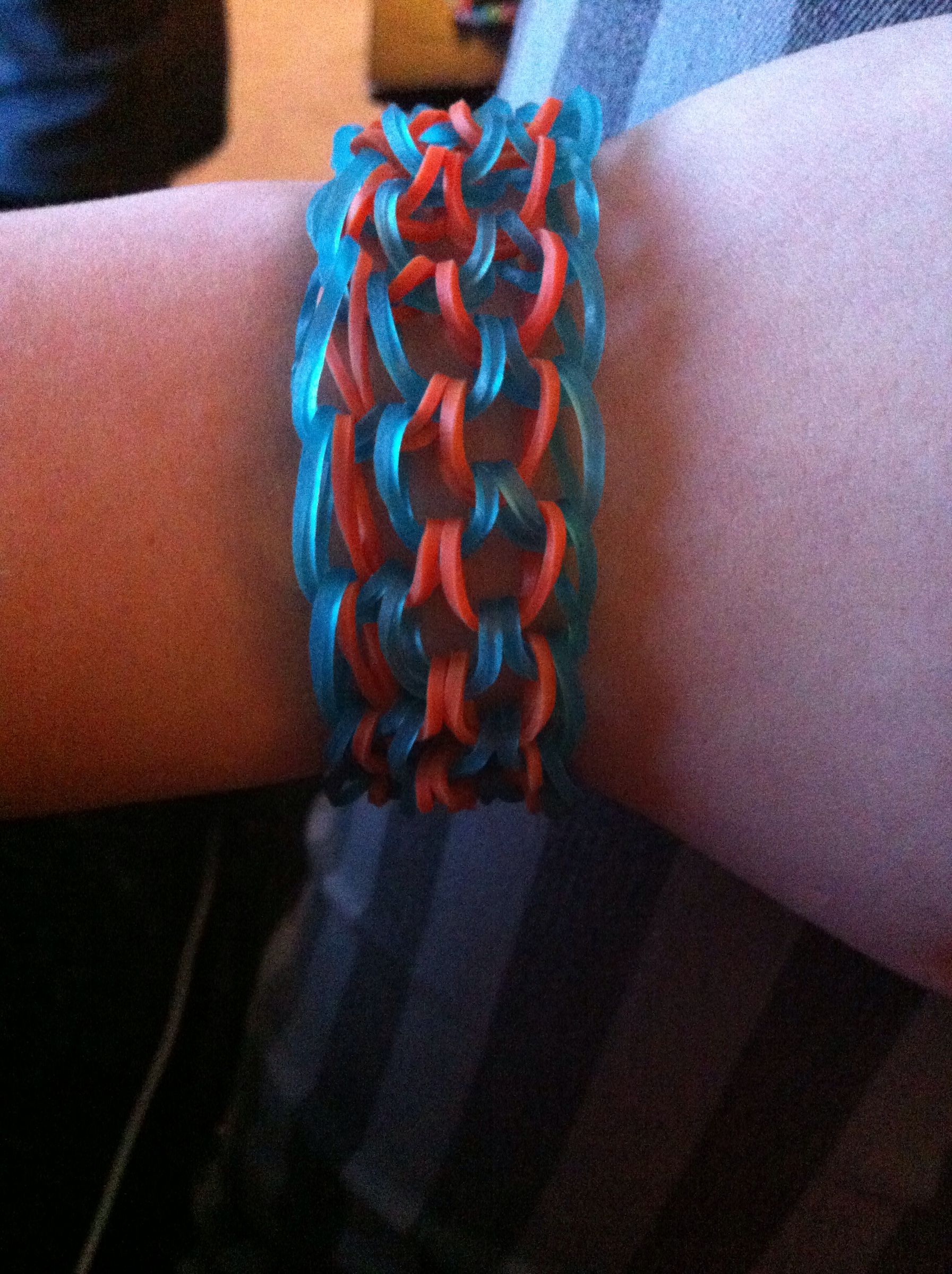 how-to-make-a-dragon-scale-loom-bracelet-5-steps-with-pictures