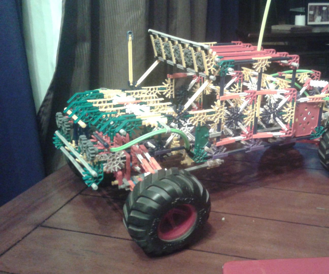 DIY guide for Knex Truck with step-by-step instructions