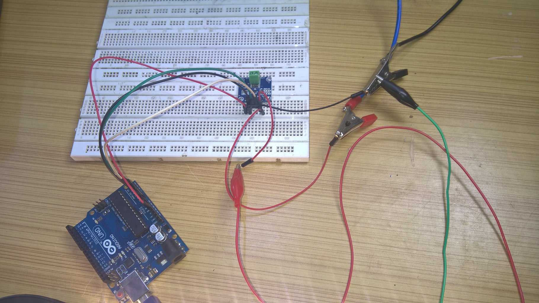 Measure Current and Voltage Using a Microcontroller || Voltage Divider ...