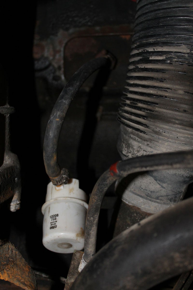 Removing the Engine and Transmission Together From a VW Type II Bay