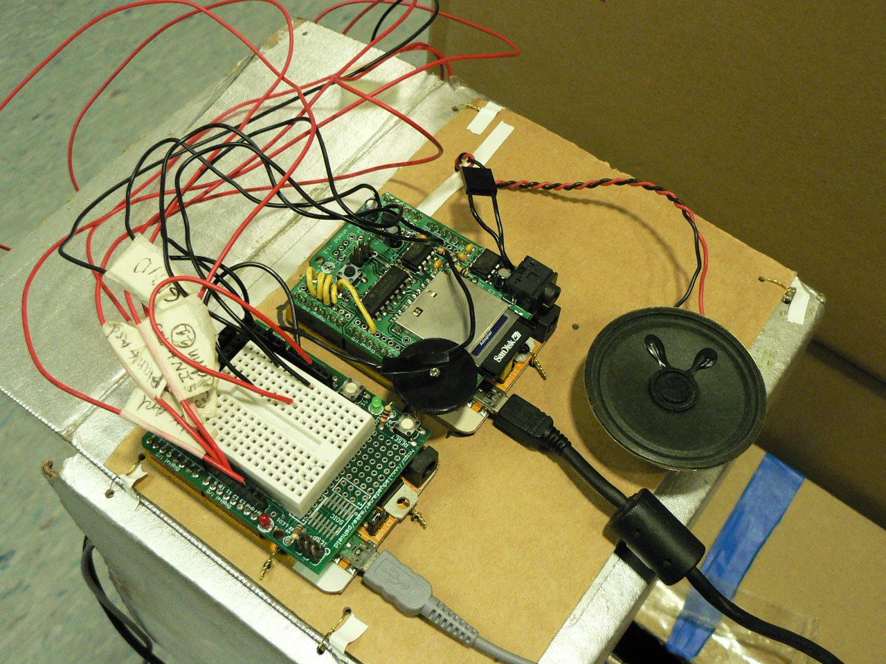 arduino talking robot