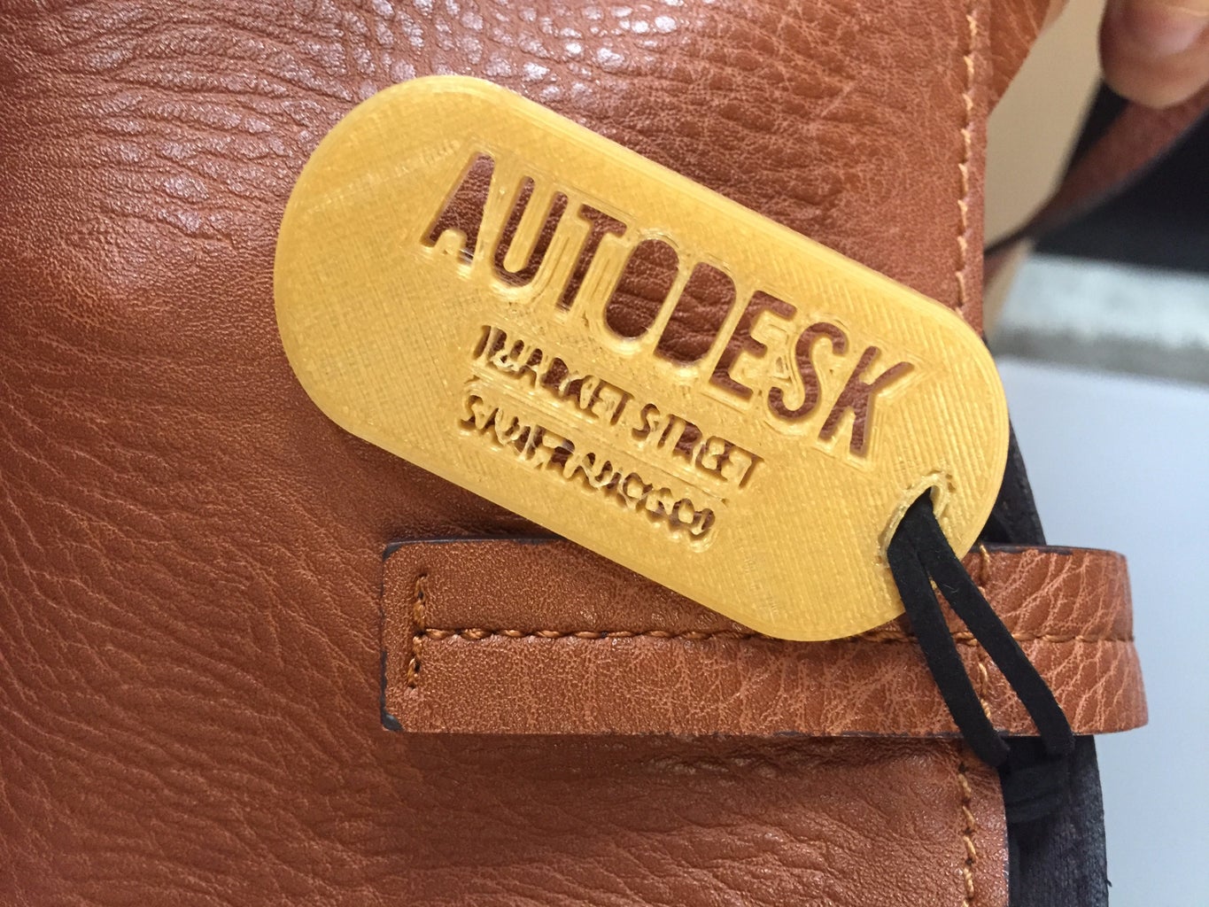 Design and 3D Print a Bag Tag : 4 Steps (with Pictures ...