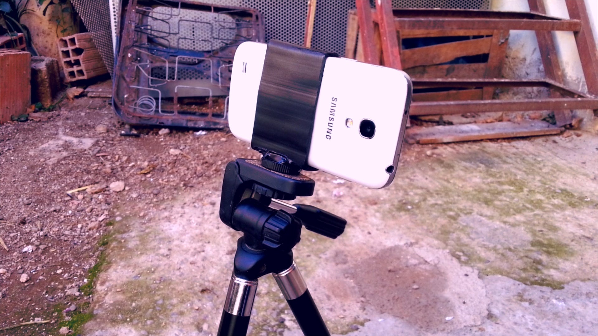 DIY Tripod Phone Holder 5 Steps (with Pictures) Instructables