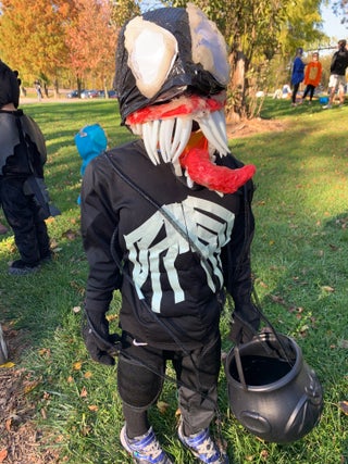 Venom By A 6 Year Old Boy 4 Steps Instructables