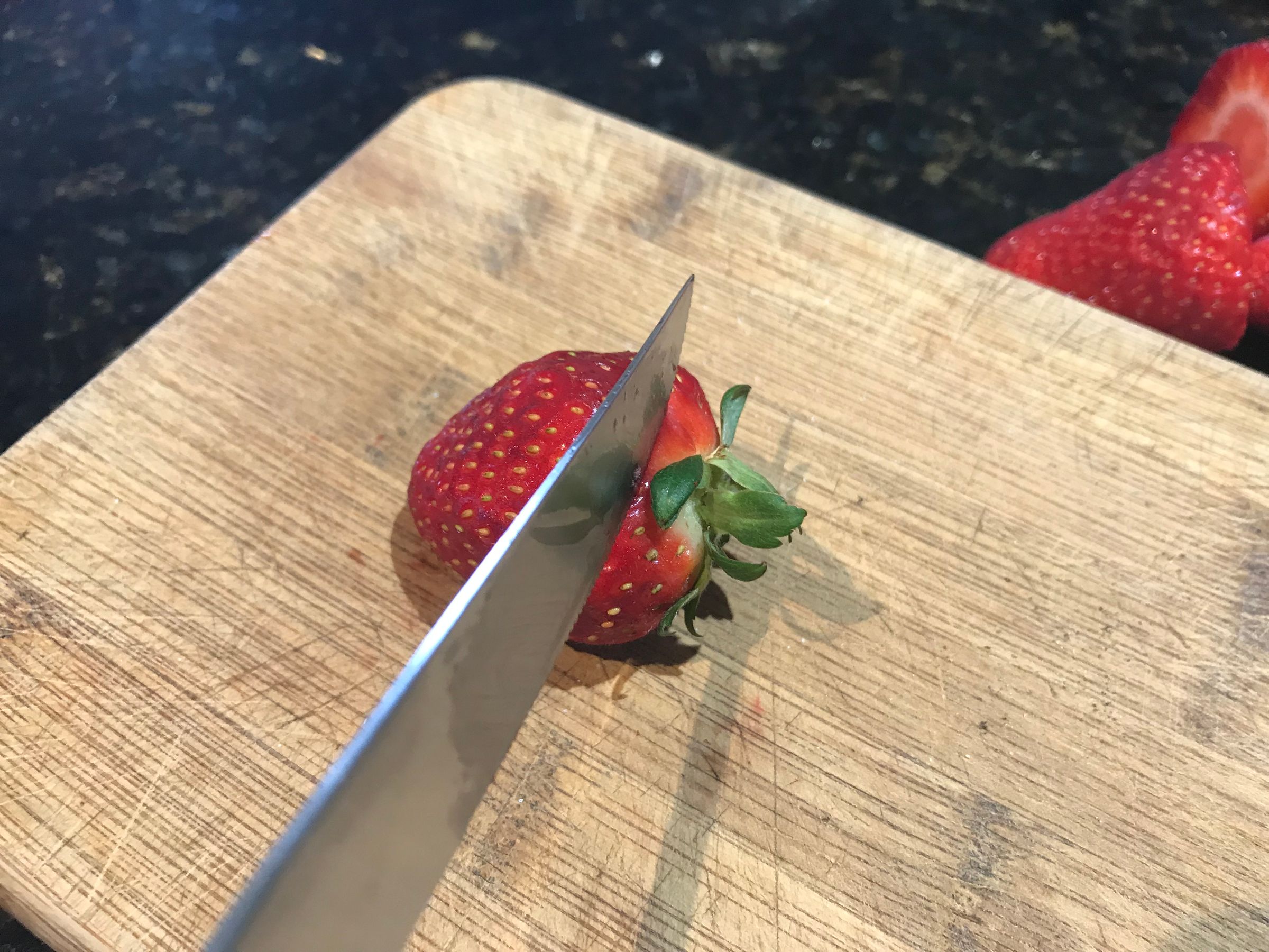 Copycat Marks & Spencer Strawbery Trifle 9 Steps (with Pictures