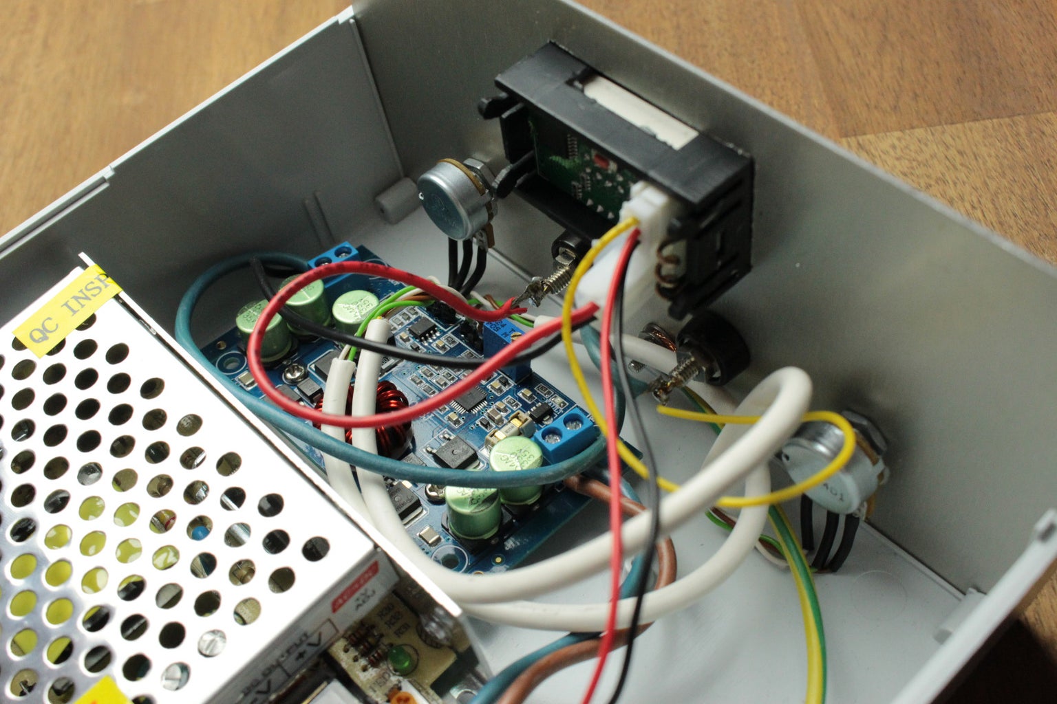 Build Your Own Variable Lab Bench Power Supply 4 Steps with Pictures Circuit Diagram