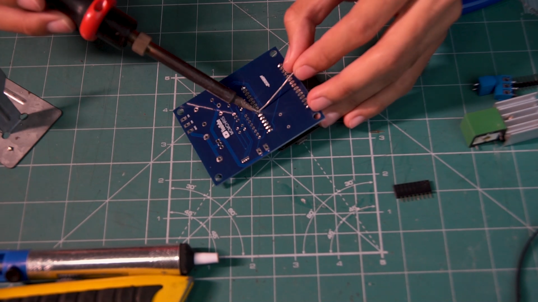 RFID Smart Door Lock With ESP8266 : 8 Steps Circuit Diagram