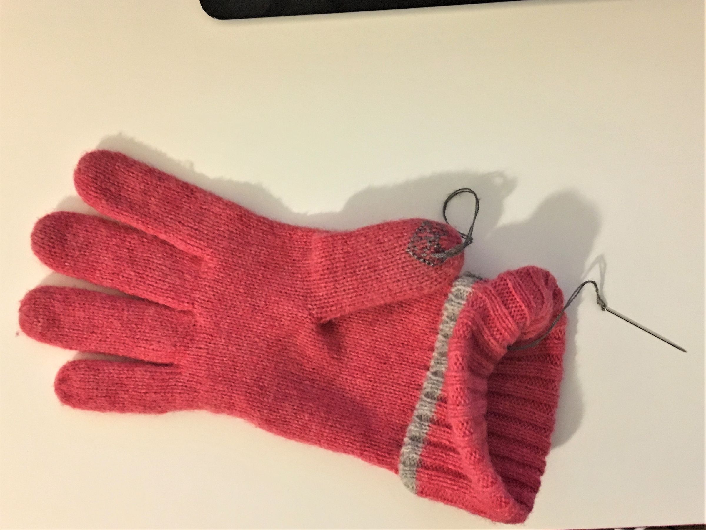 Make Your Own Smartphone Gloves 10 Steps (with Pictures) Instructables