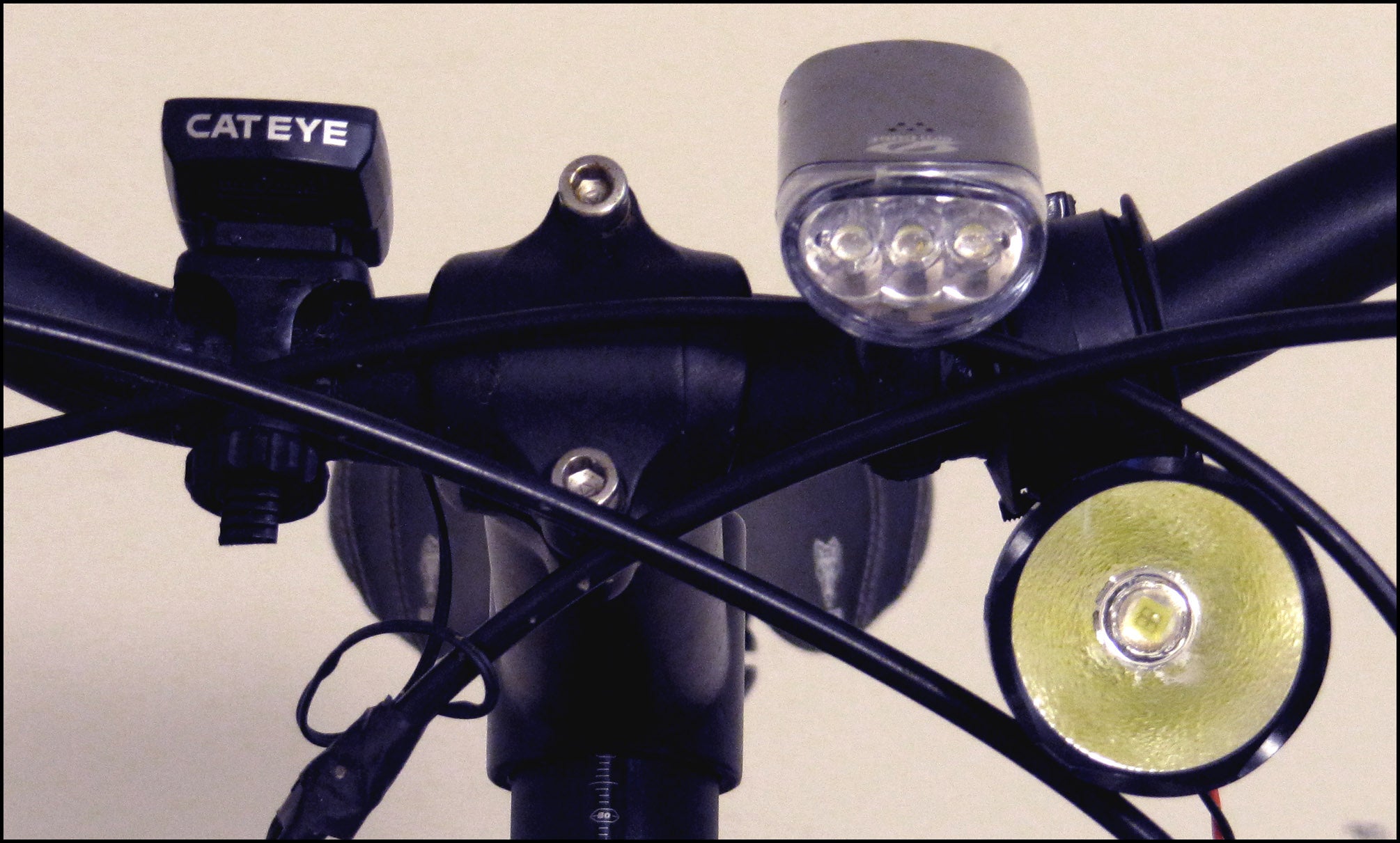 Voltage Regulated [5v] Bicycle Dynamo Light & USB Charger 5 Steps
