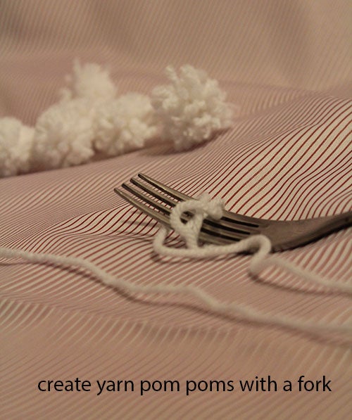 Create Yarn Pom Poms Using a Fork 5 Steps (with Pictures) Instructables