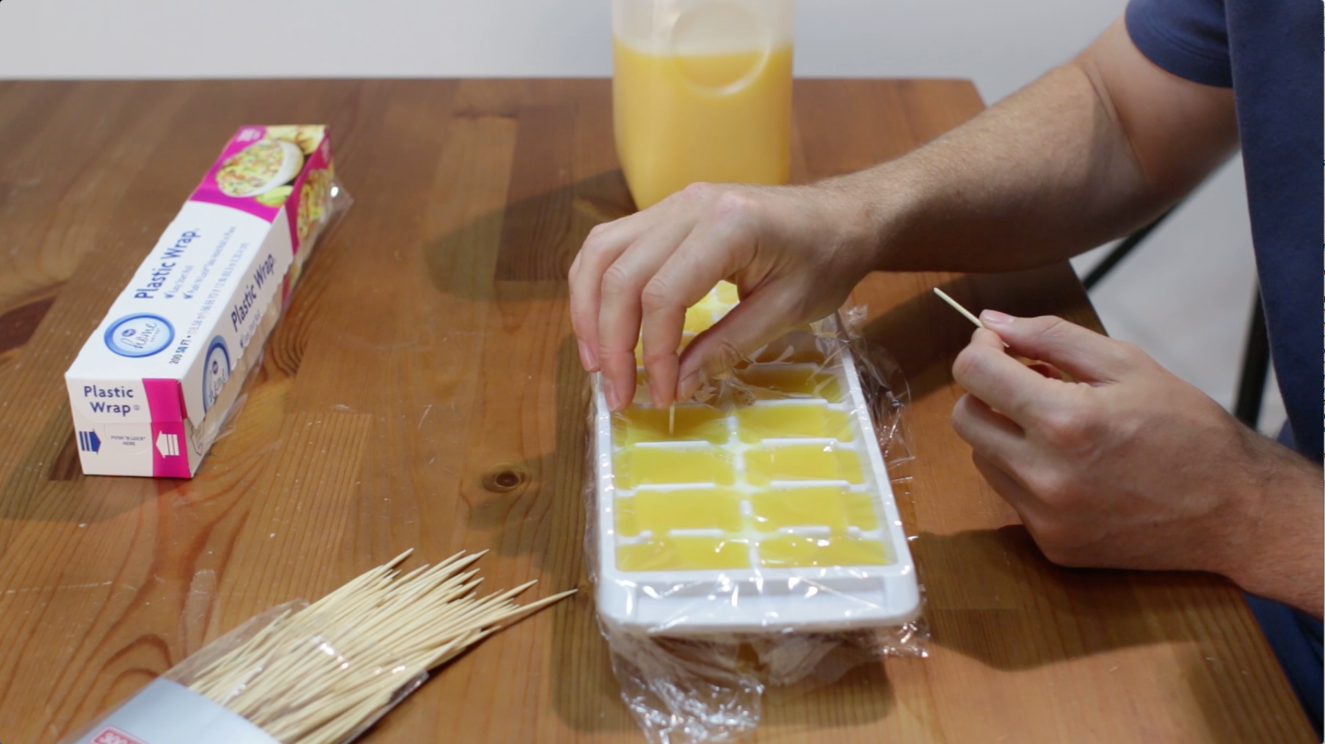 Easy Ice Cube Tray Popsicles 5 Steps (with Pictures) Instructables