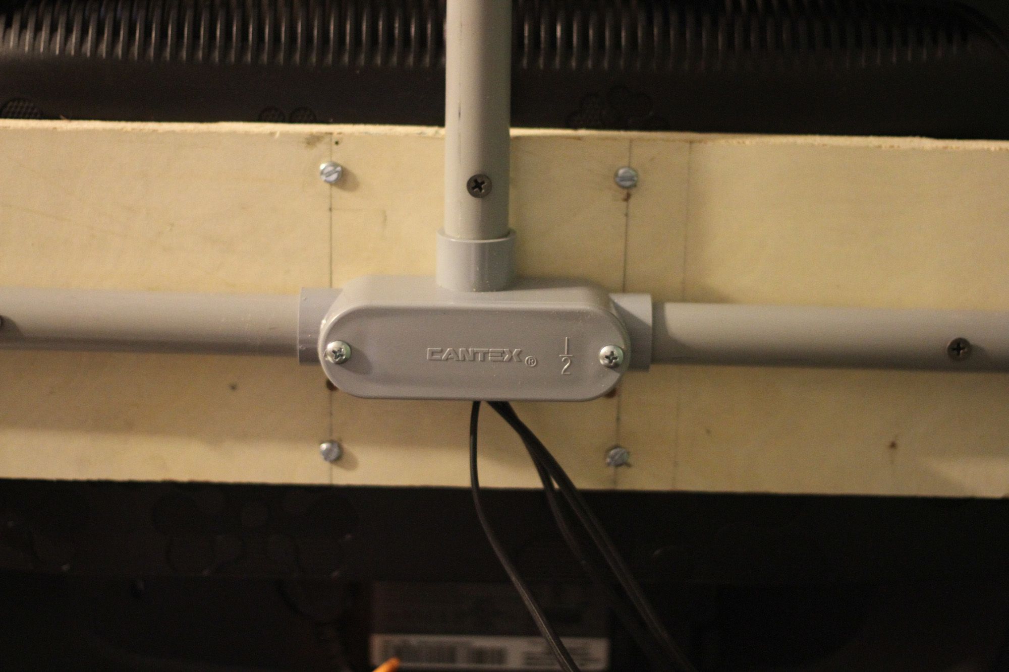 Monitor Speaker Mount 6 Steps Instructables