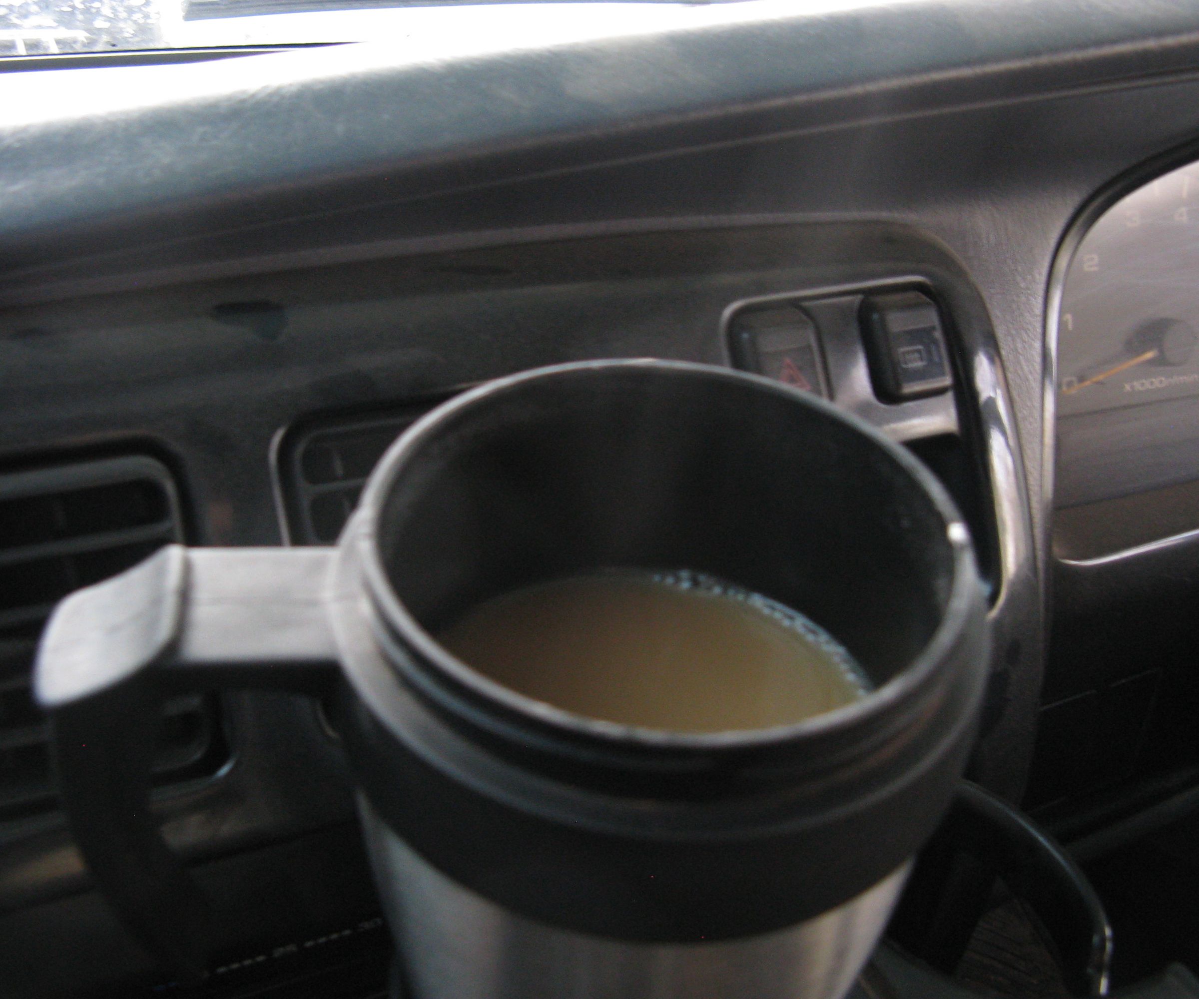 DIY guide for Portable Hot-Chocolate Maker with step-by-step instructions