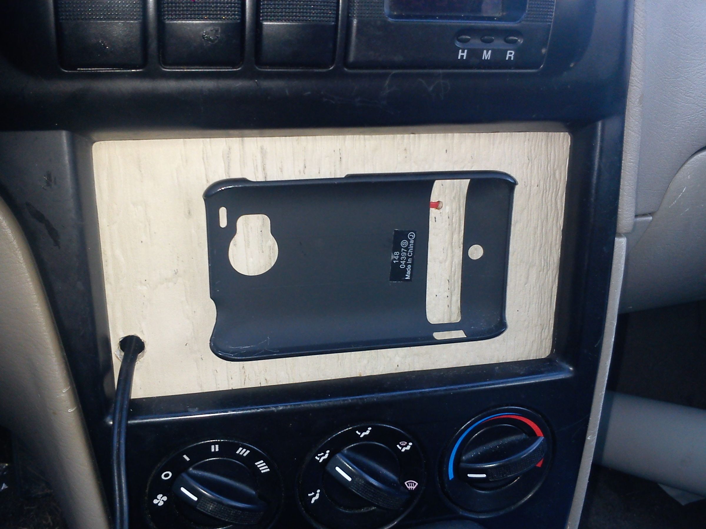 No Cd Player? Want Music in Your Car? No Problem! 4 Steps (with