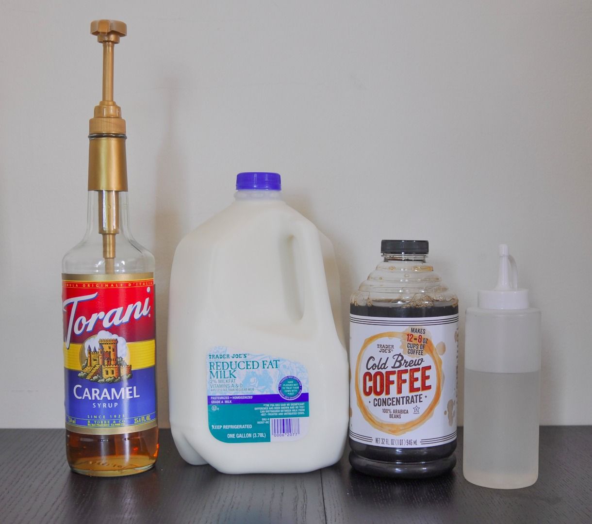 How to Make a Frappuccino Without a Blender 4 Steps (with Pictures