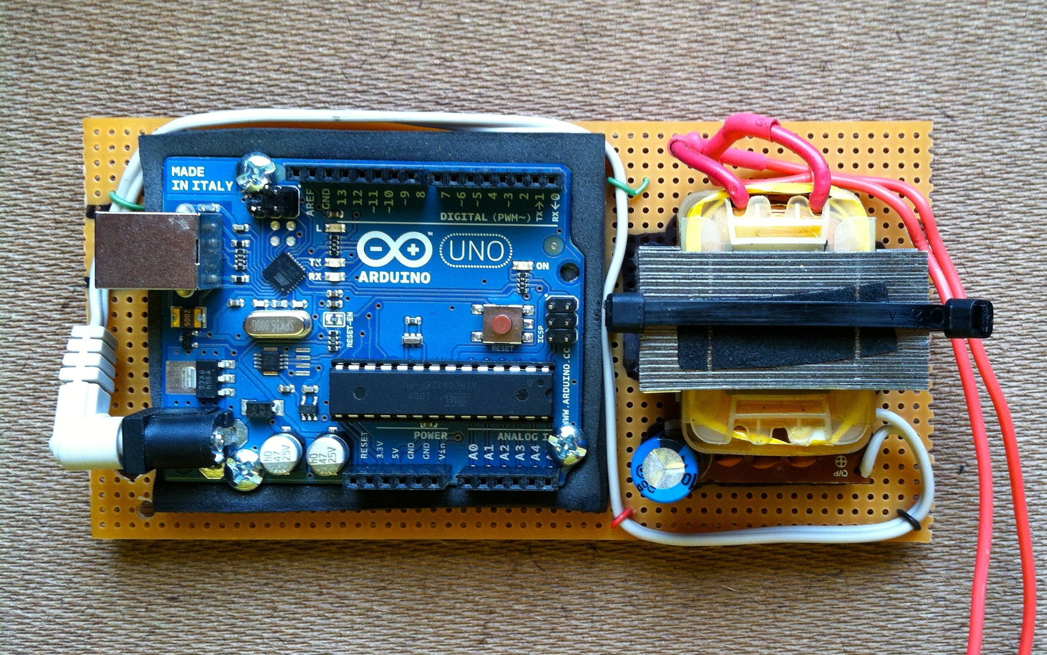 Plugduino Arduino Based 120 Volt Outlet Controller 15 Steps (with