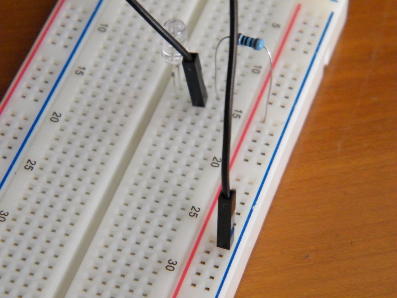 How to Use a Breadboard (with Example) : 4 Steps (with Pictures ... Circuit Diagram