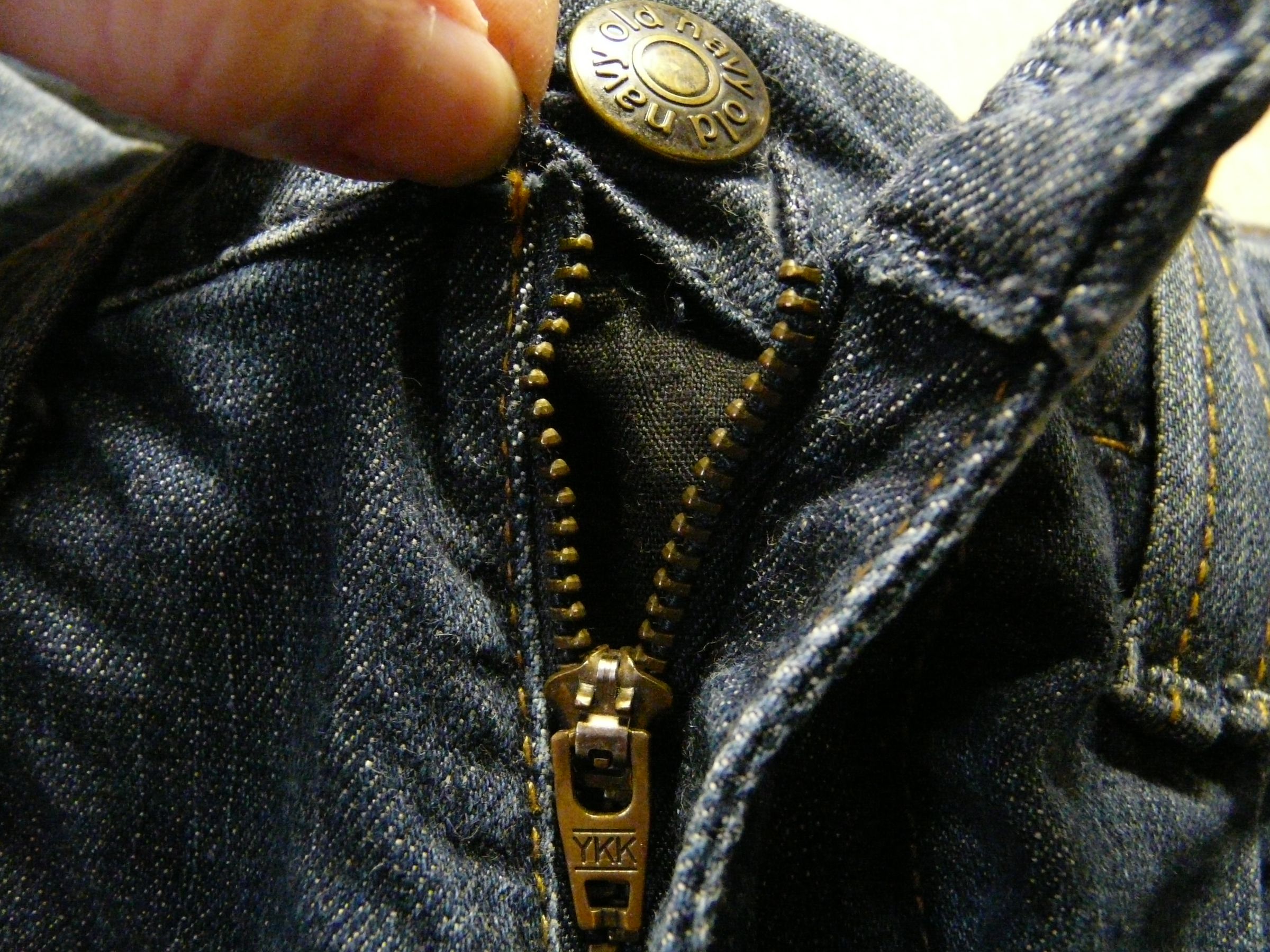 How to Repair a Jeans Zipper That Won't 