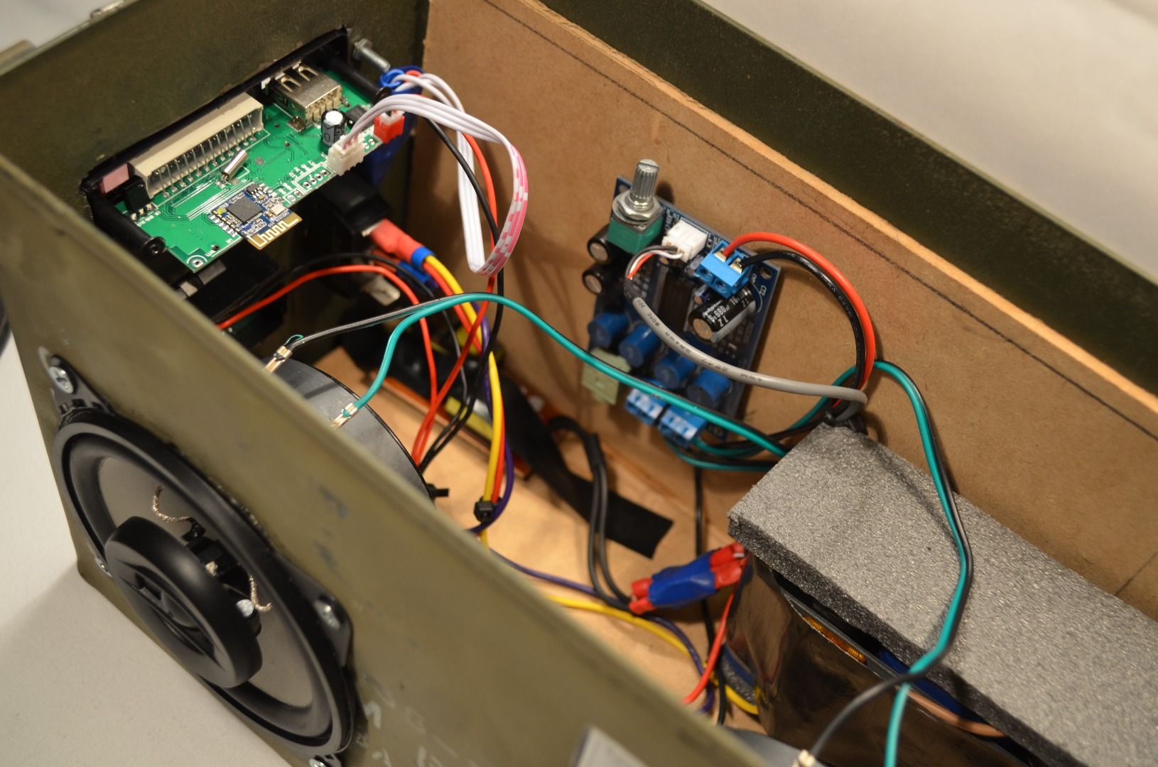 AMPLFY Ammo Box Portable Speaker! 14 Steps (with Pictures