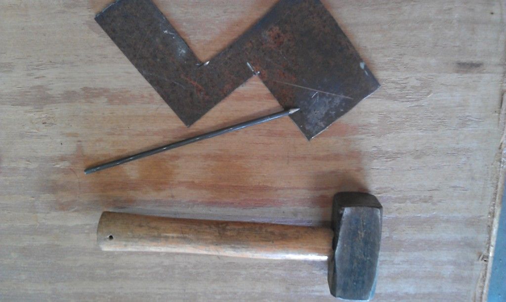 a scribe or center punch from a king wire DIY Project DIY Project Image