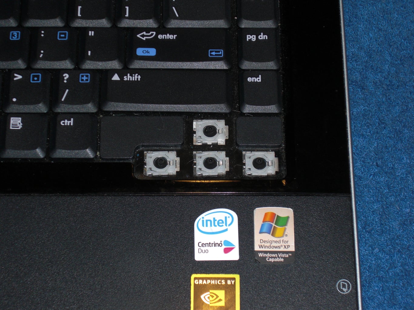Clean Your Sticky Laptop Keyboard : 9 Steps - Instructables