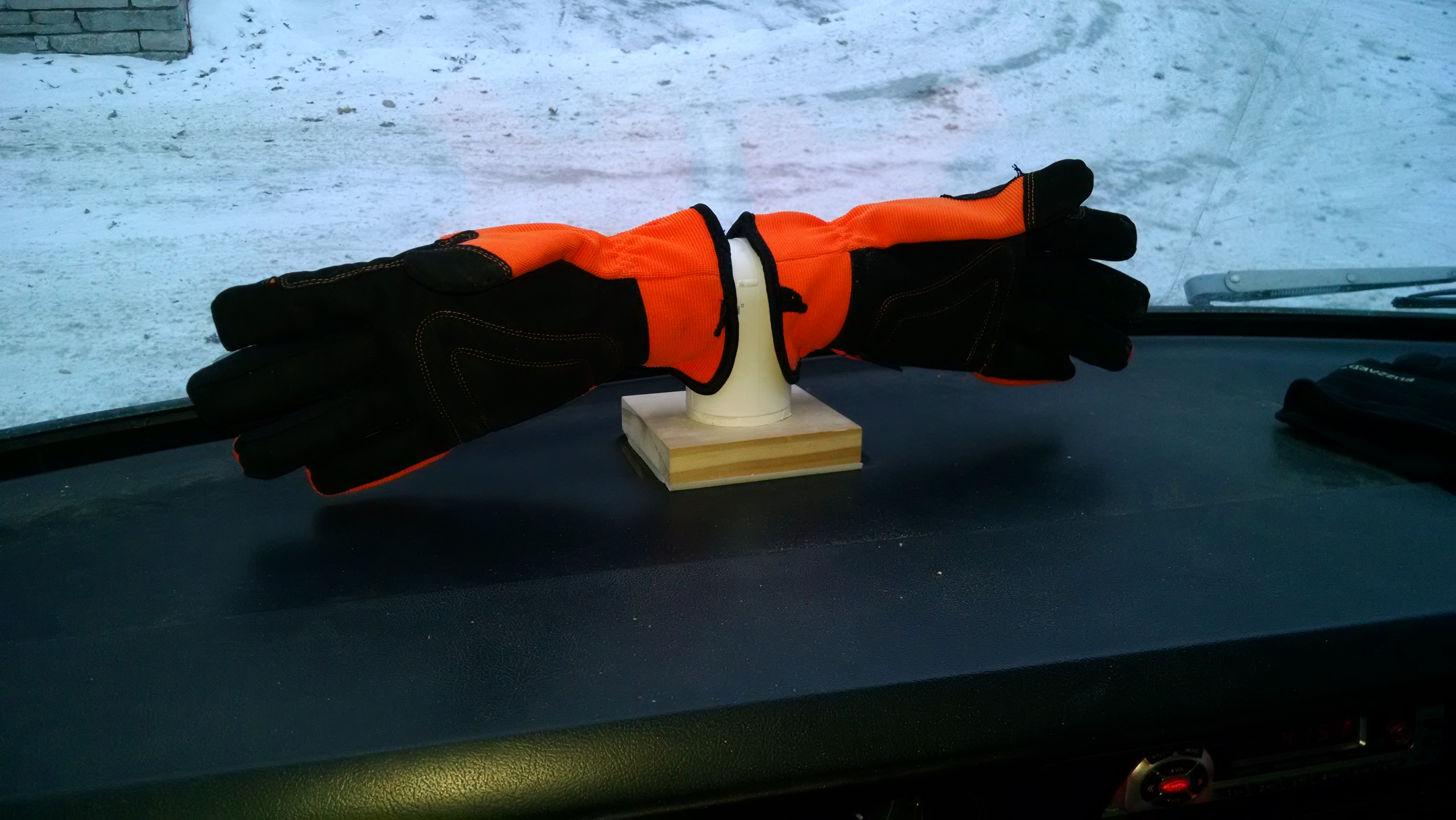 Dashboard Glove Dryer/Warmer 5 Steps (with Pictures) Instructables