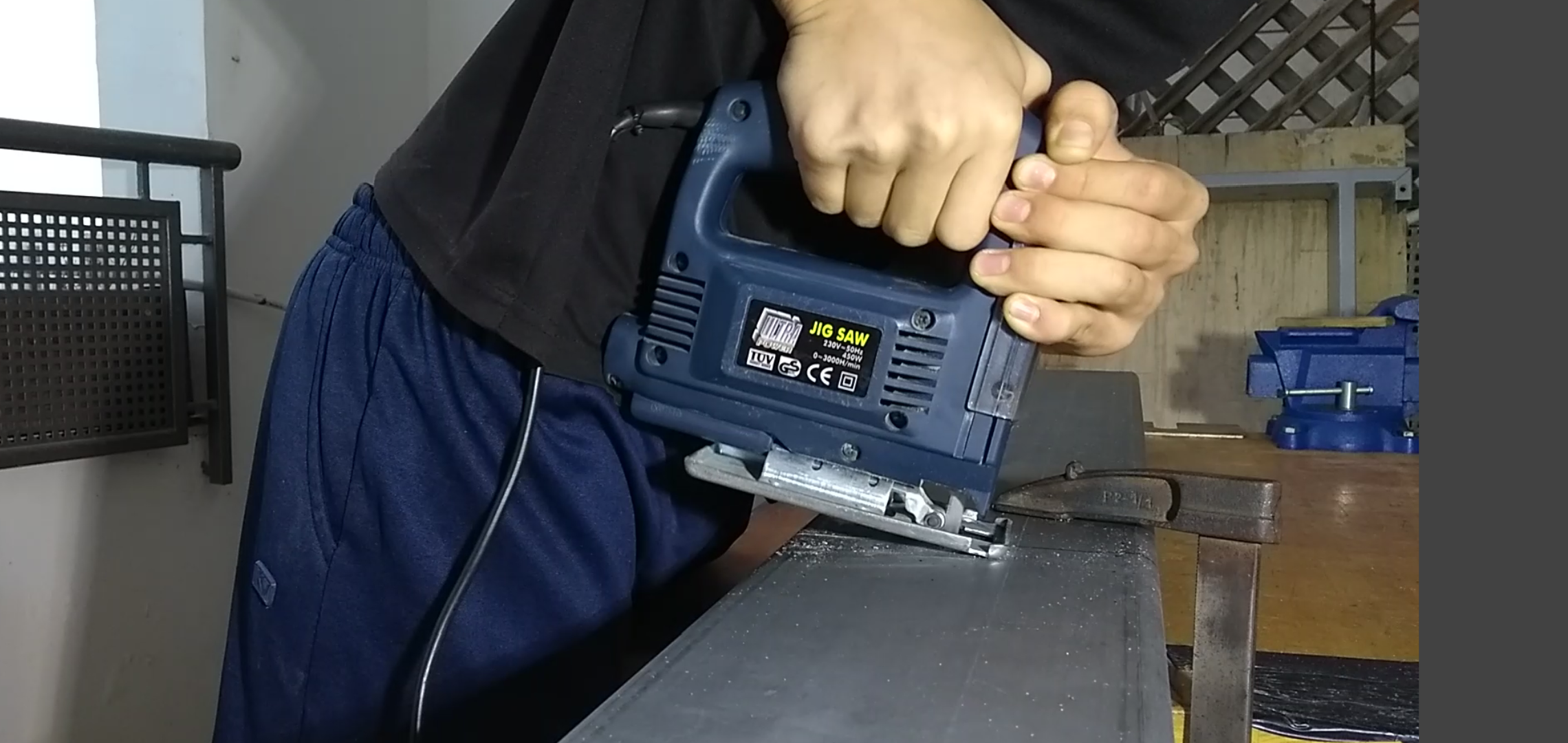 Top 10 Ways to Cut Metal Without an Angle Grinder! 11 Steps (with