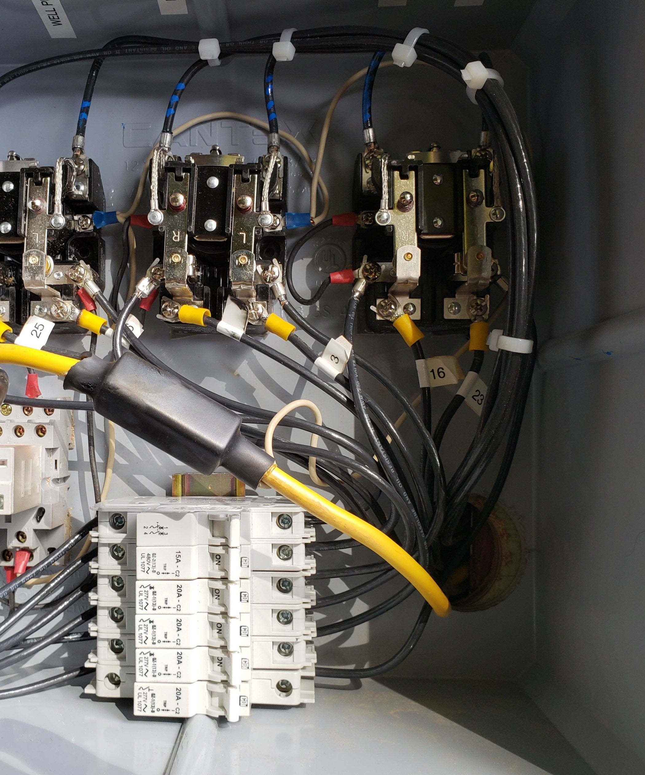 Automatic Generator Transfer Switch : 7 Steps - Instructables