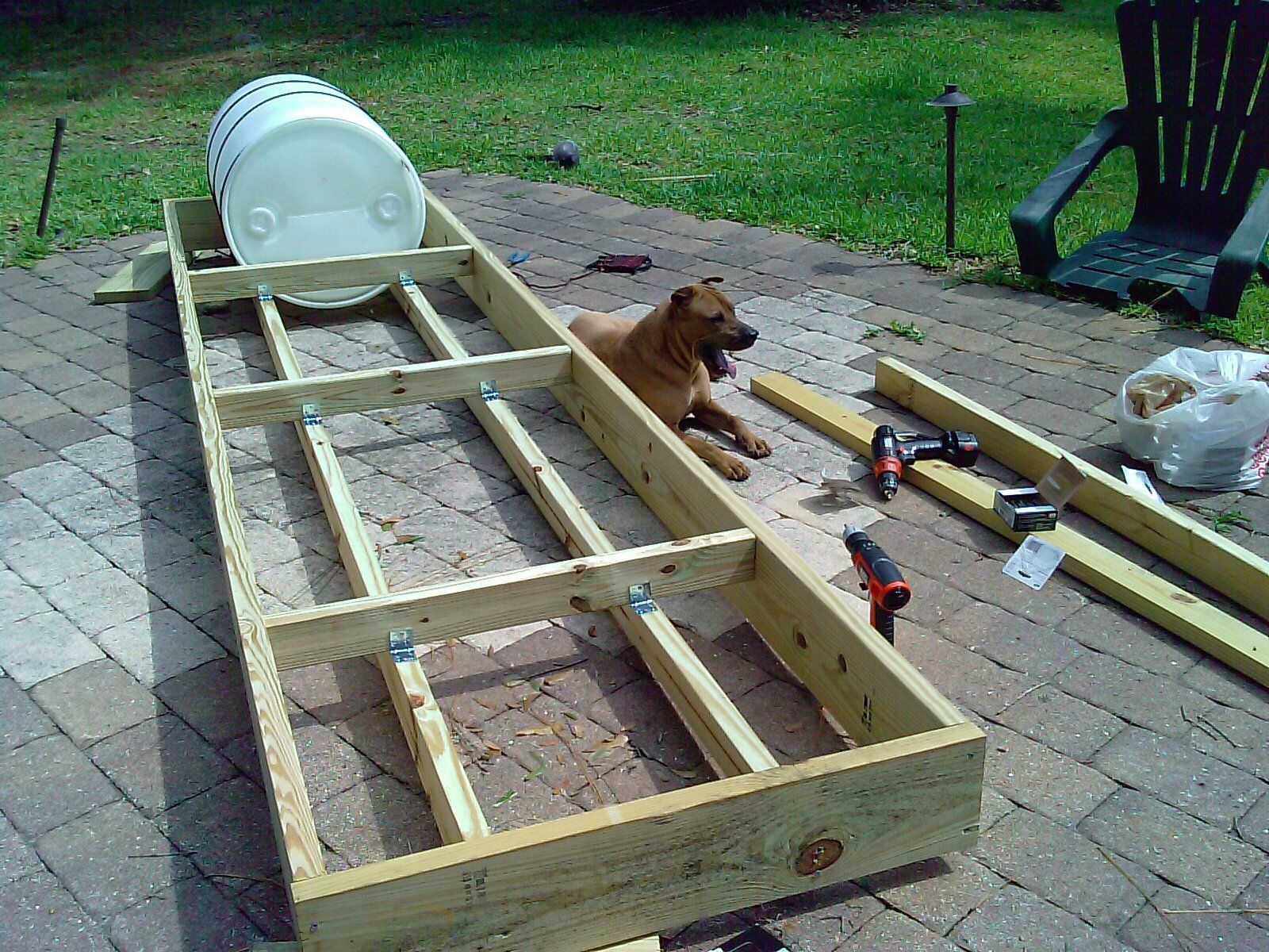 Floating Dock With Barrels (UPDATED) 9 Steps (with Pictures