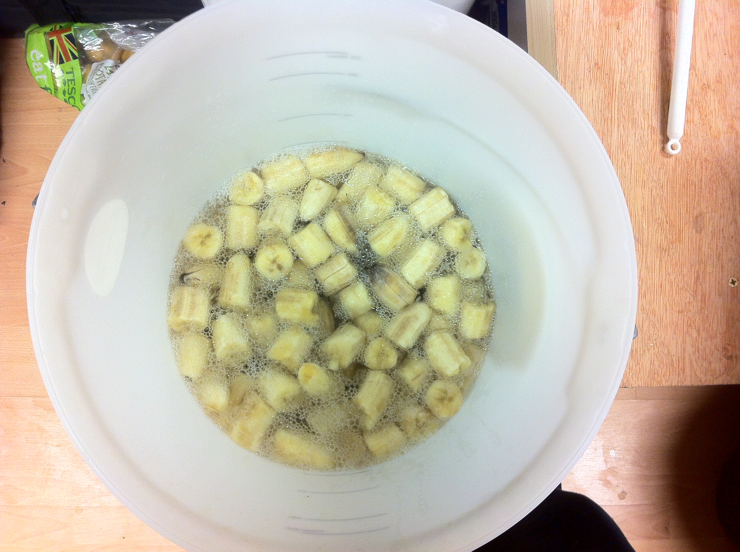 Banana Brandy / Moonshine 7 Steps Instructables