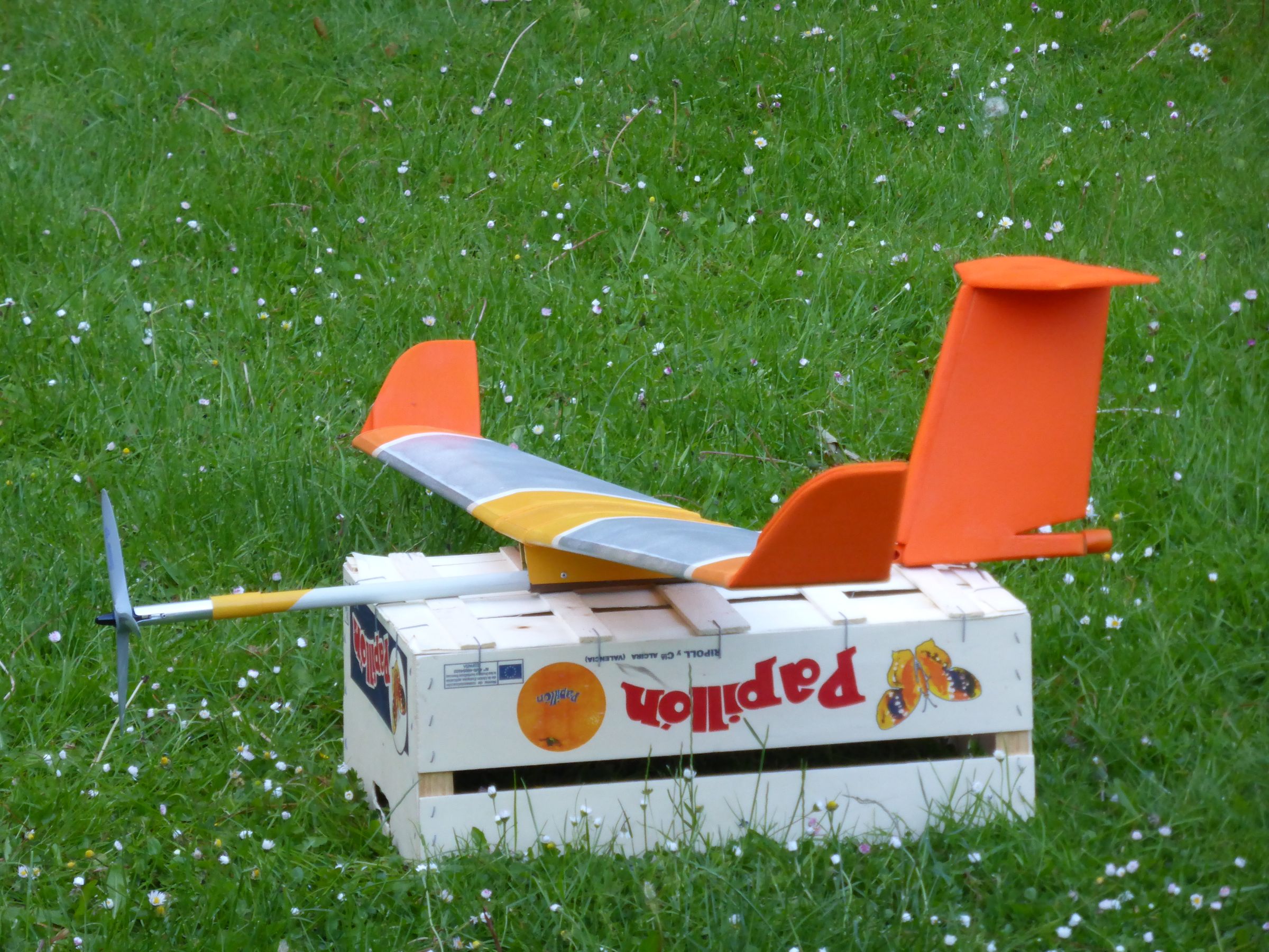 Rubber Band Airplane 5 Steps (with Pictures) Instructables