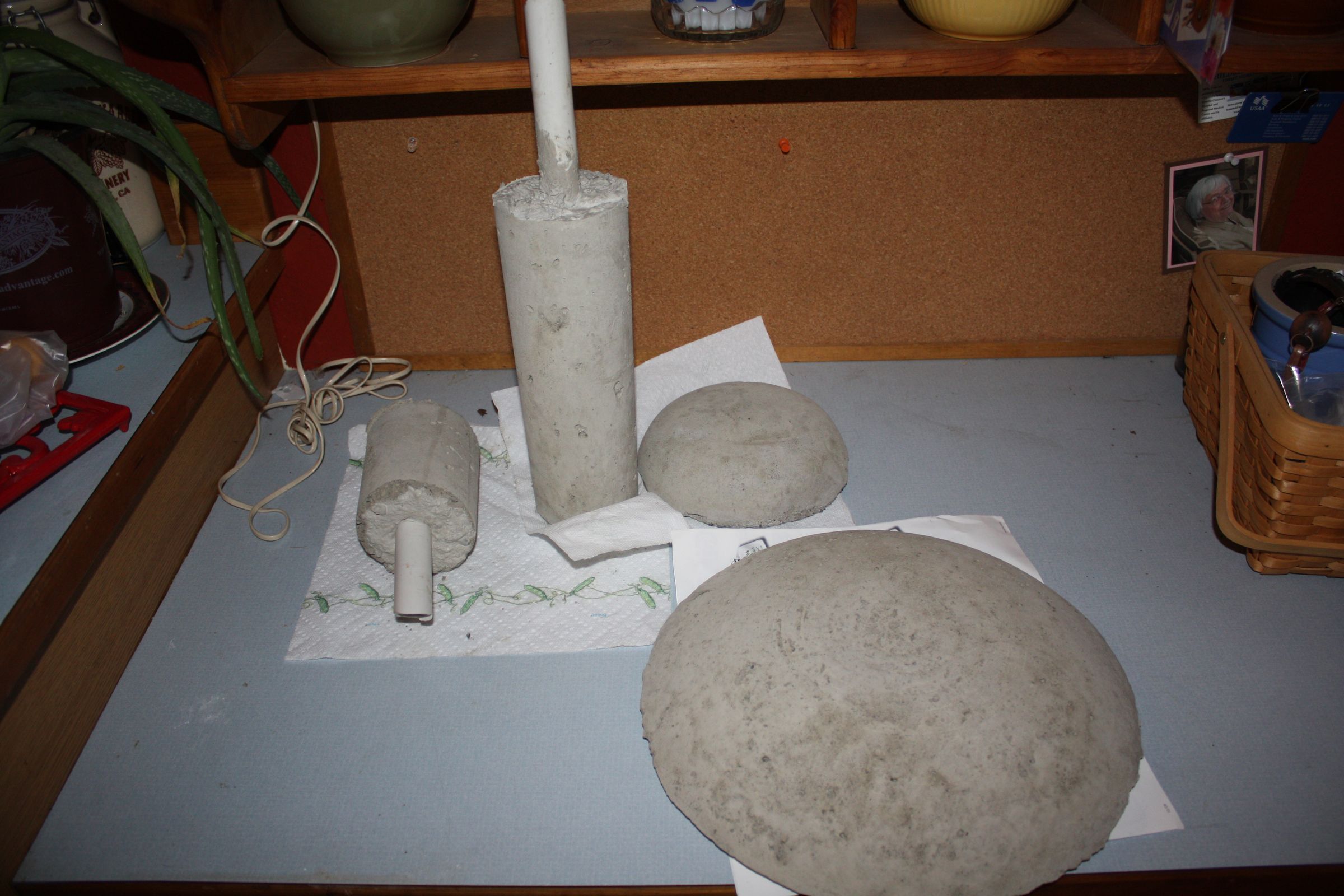 Concrete Mushrooms Yard Art 12 Steps (with Pictures) Instructables