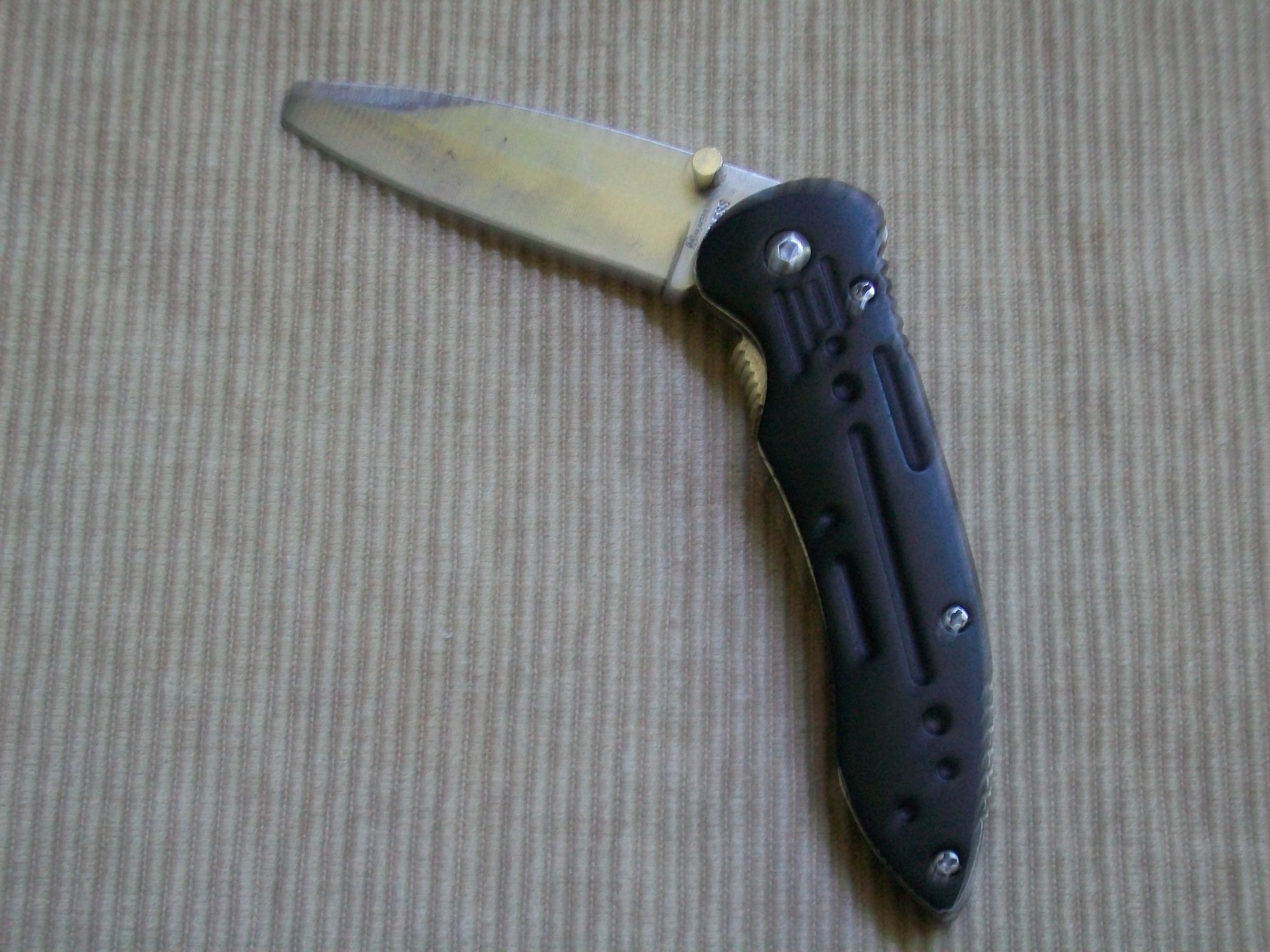 Make a Realistic Prop/Fake Knife 6 Steps Instructables