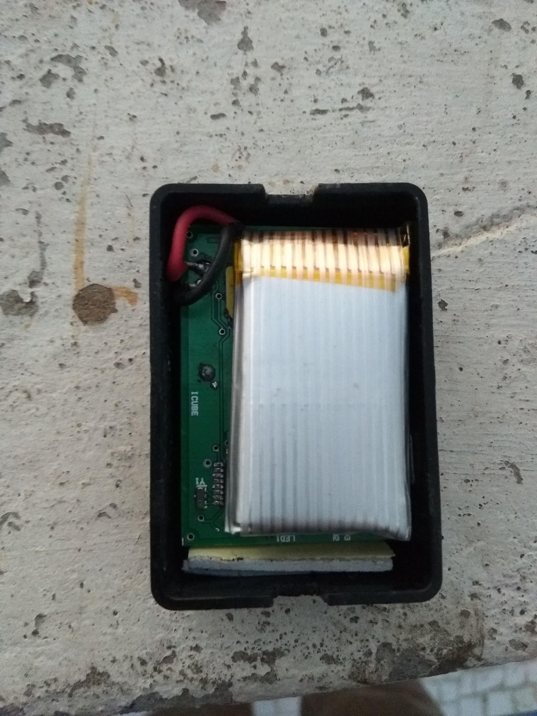 GPS Tracker DIY Arduino Quectel L80 SIM800 7 Steps