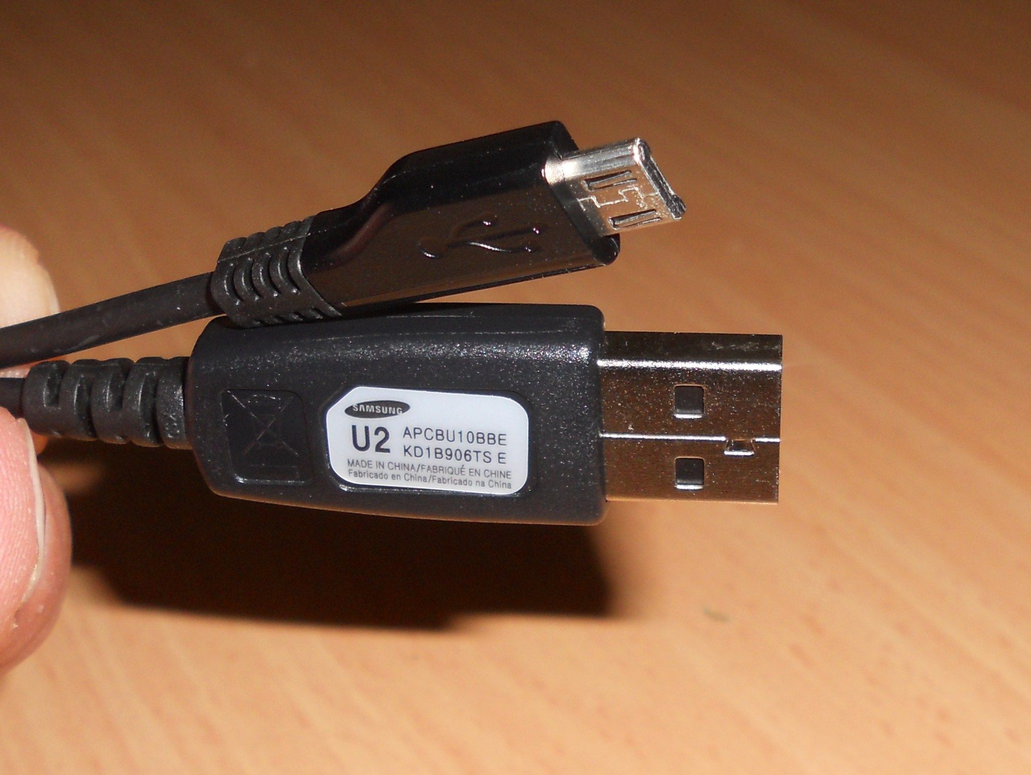 Convert a Battery Powered LED Lamp to USB Power. 5 Steps Instructables