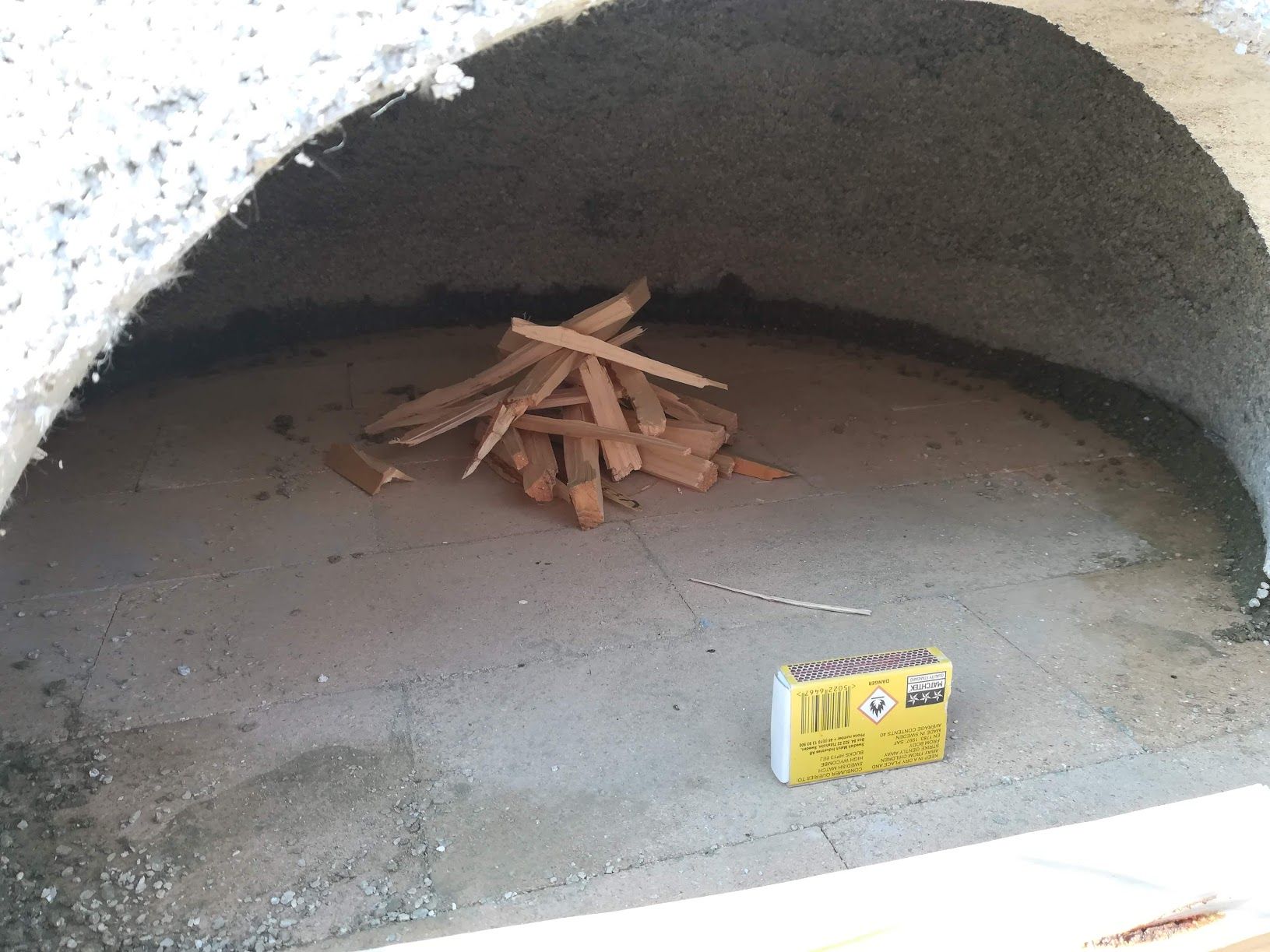 Vermiculite, Gym Ball Dome, Wood Fired Pizza Oven 10 Steps (with