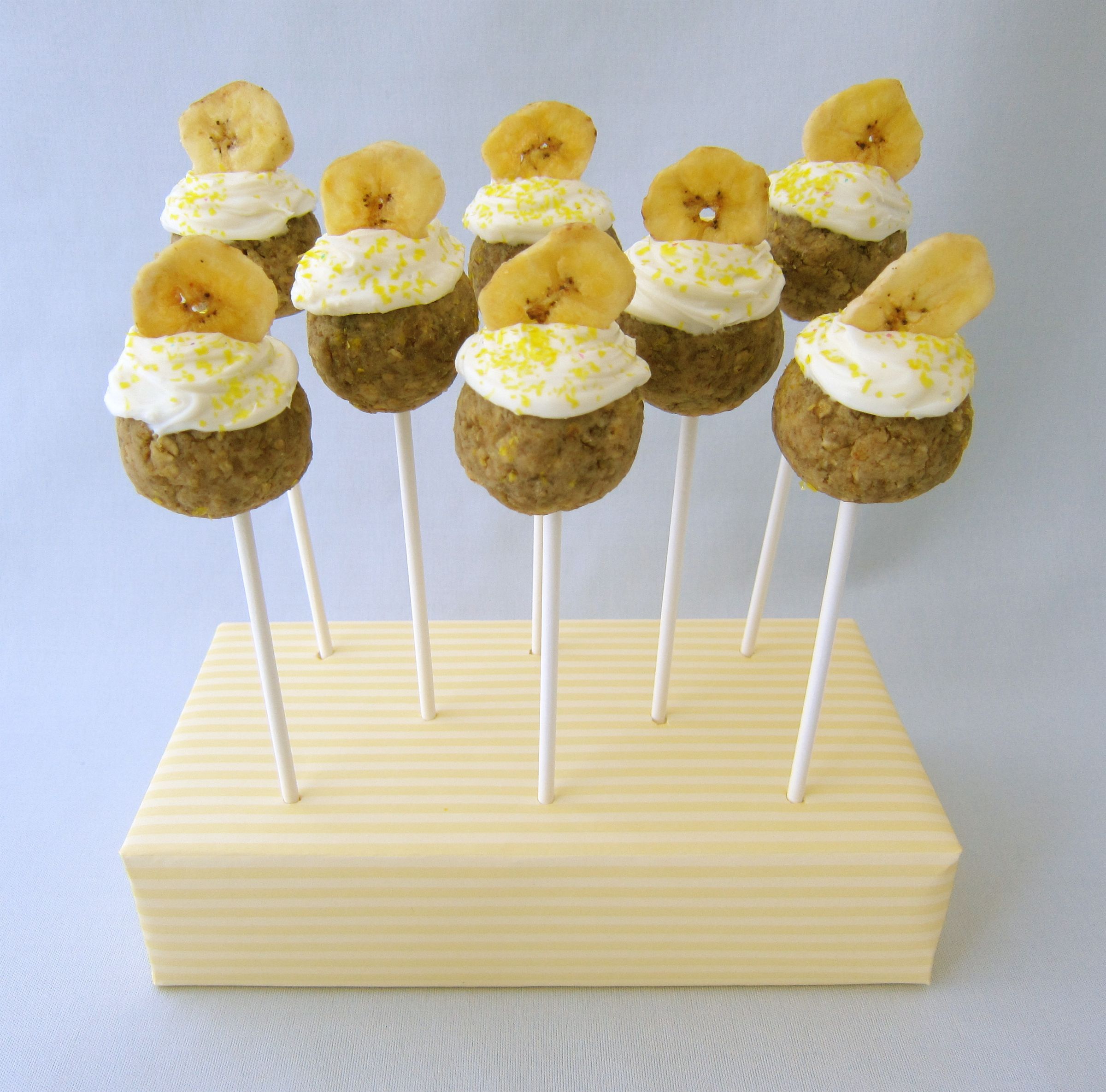Naked Banana Cake Pops 5 Steps (with Pictures) Instructables
