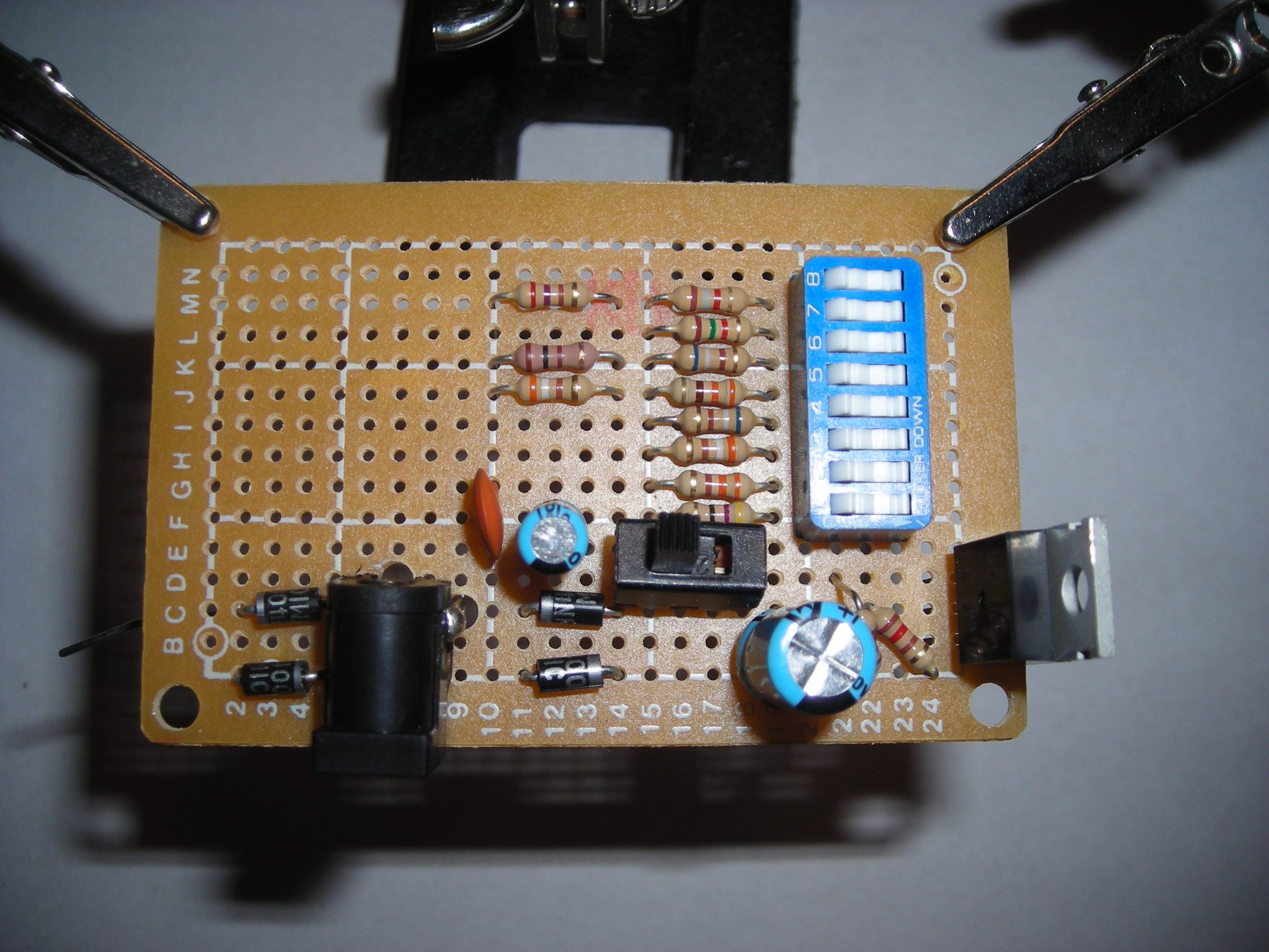 The Radioshack, Adjustable, Breadboard Power Supply. 21 Steps (with