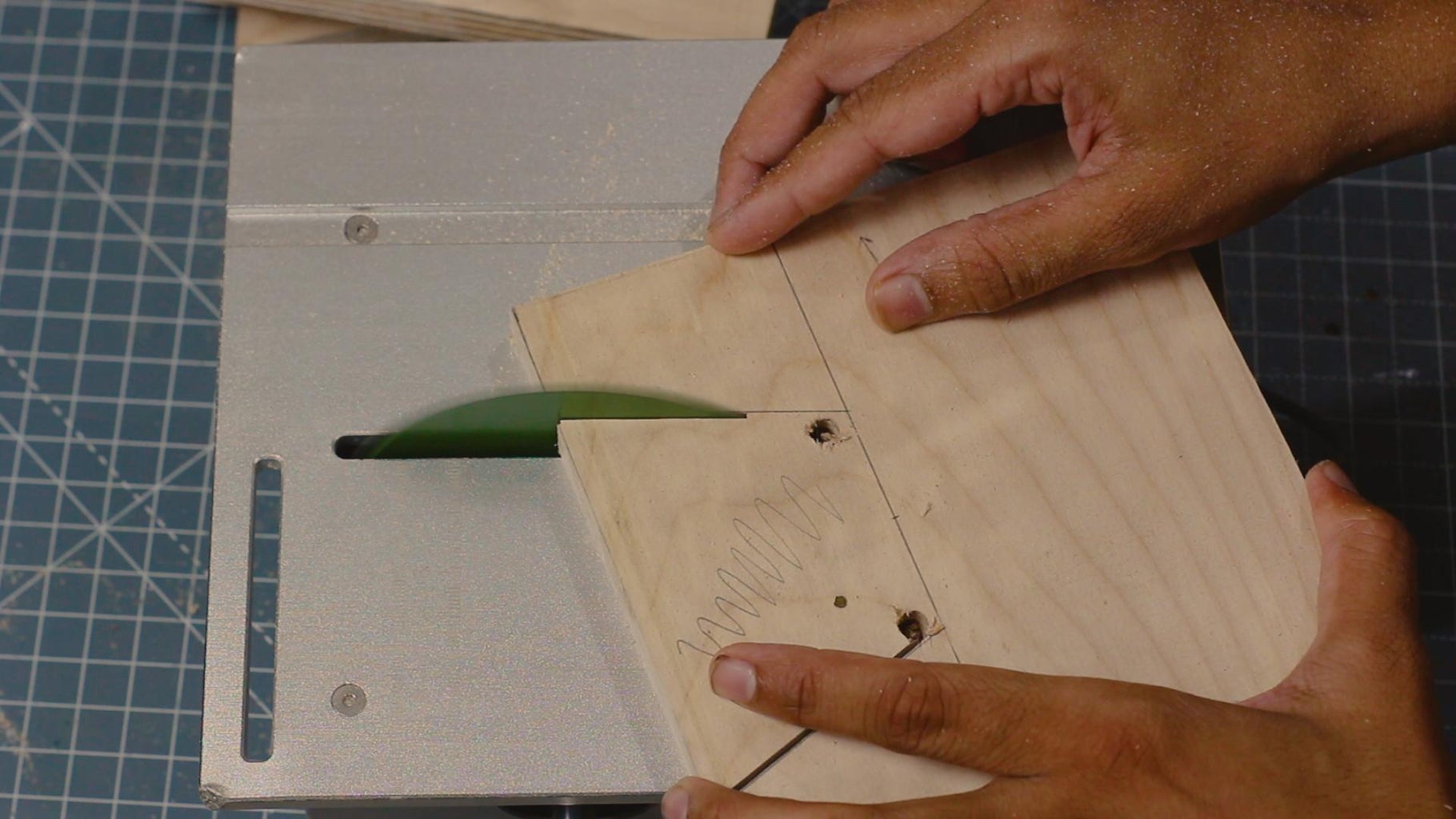 DIY Arduino Based Auto Label Dispenser Machine : 4 Steps (with Pictures ...