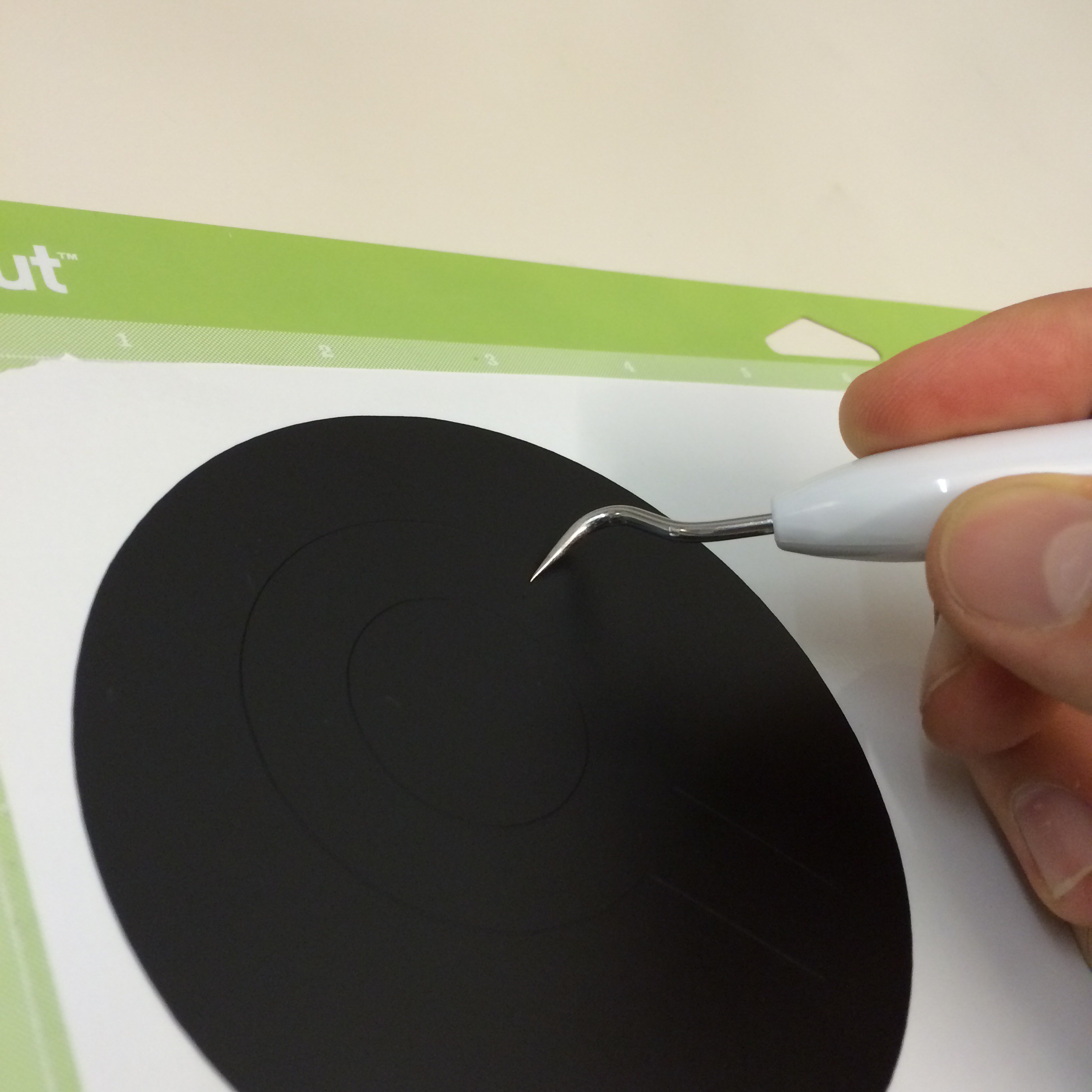 Let's Make Your Own Vinyl Wall Decals 4 Steps (with Pictures