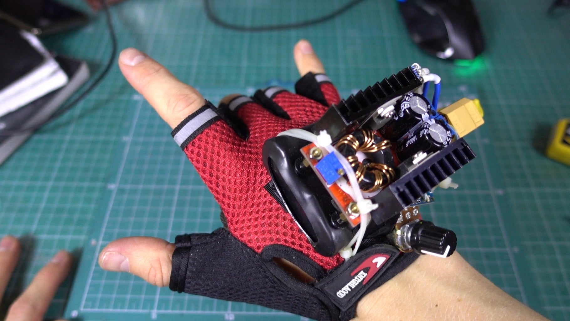 Diy Time Control Machine : 9 Steps (With Pictures) - Instructables