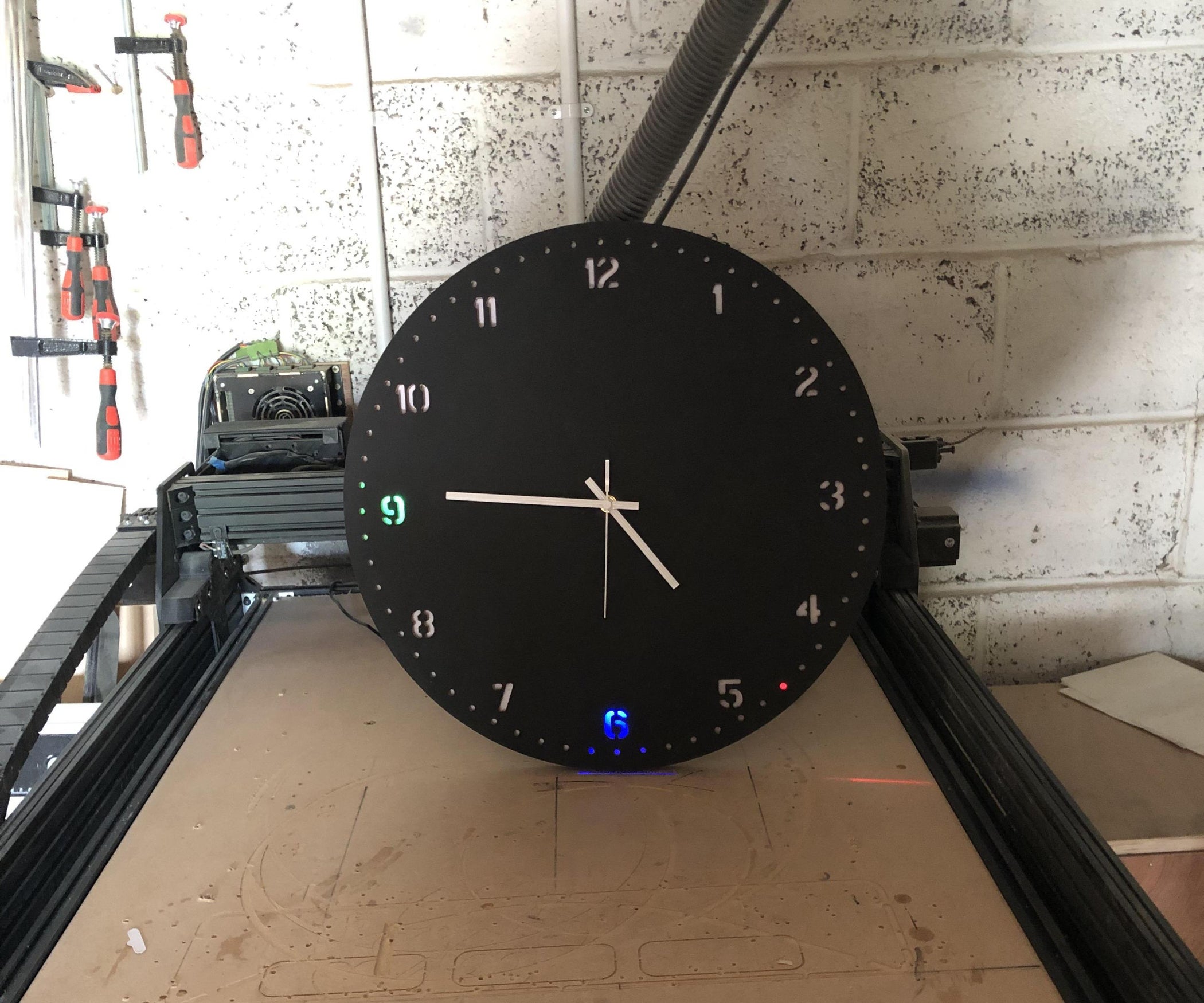 Supersize LED/Analog Clock With a Twist. 5 Steps (with Pictures