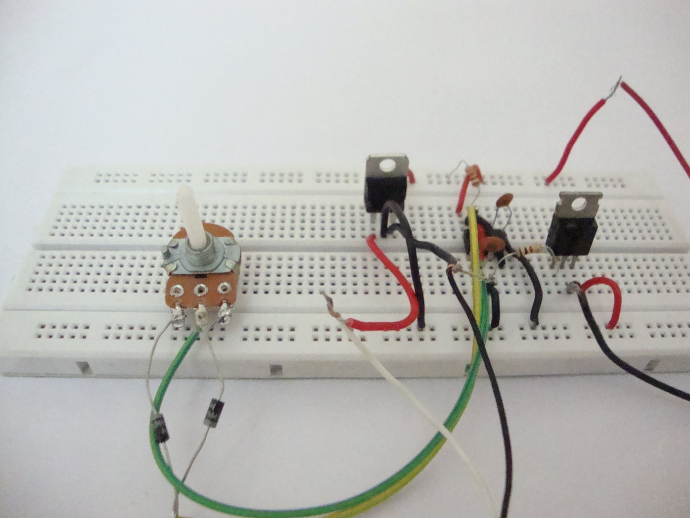 Make Your Own Desktop LED Lamp : 26 Steps (with Pictures) Circuit Diagram