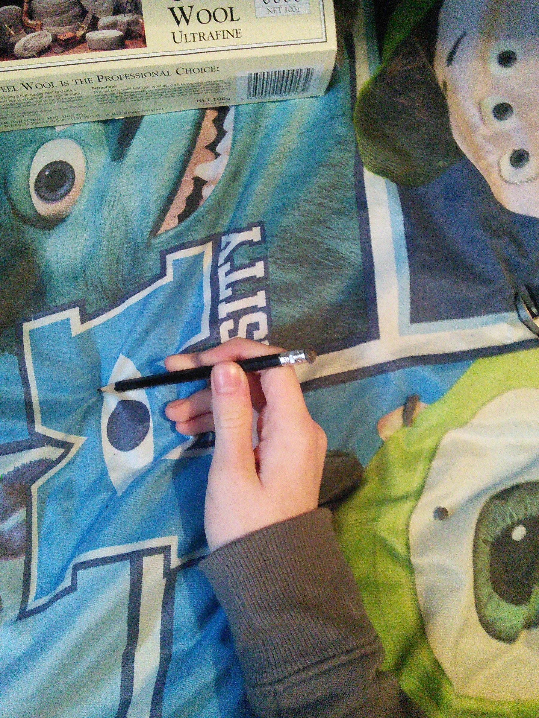 DIY guide for Easy and Cheap Touchscreen Stylus with step-by-step instructions