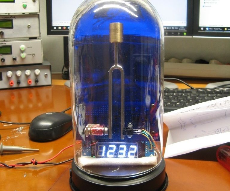Tuning Fork Clock 6 Steps Instructables