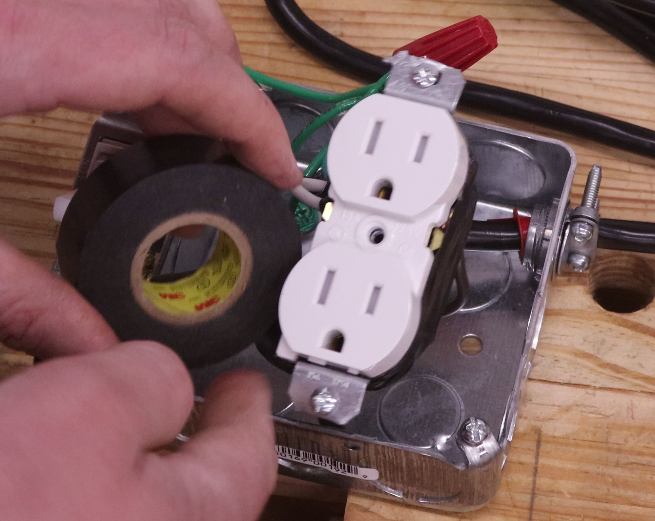 DIY Portable Switched Power Outlet With Extension Cord 8 Steps (with