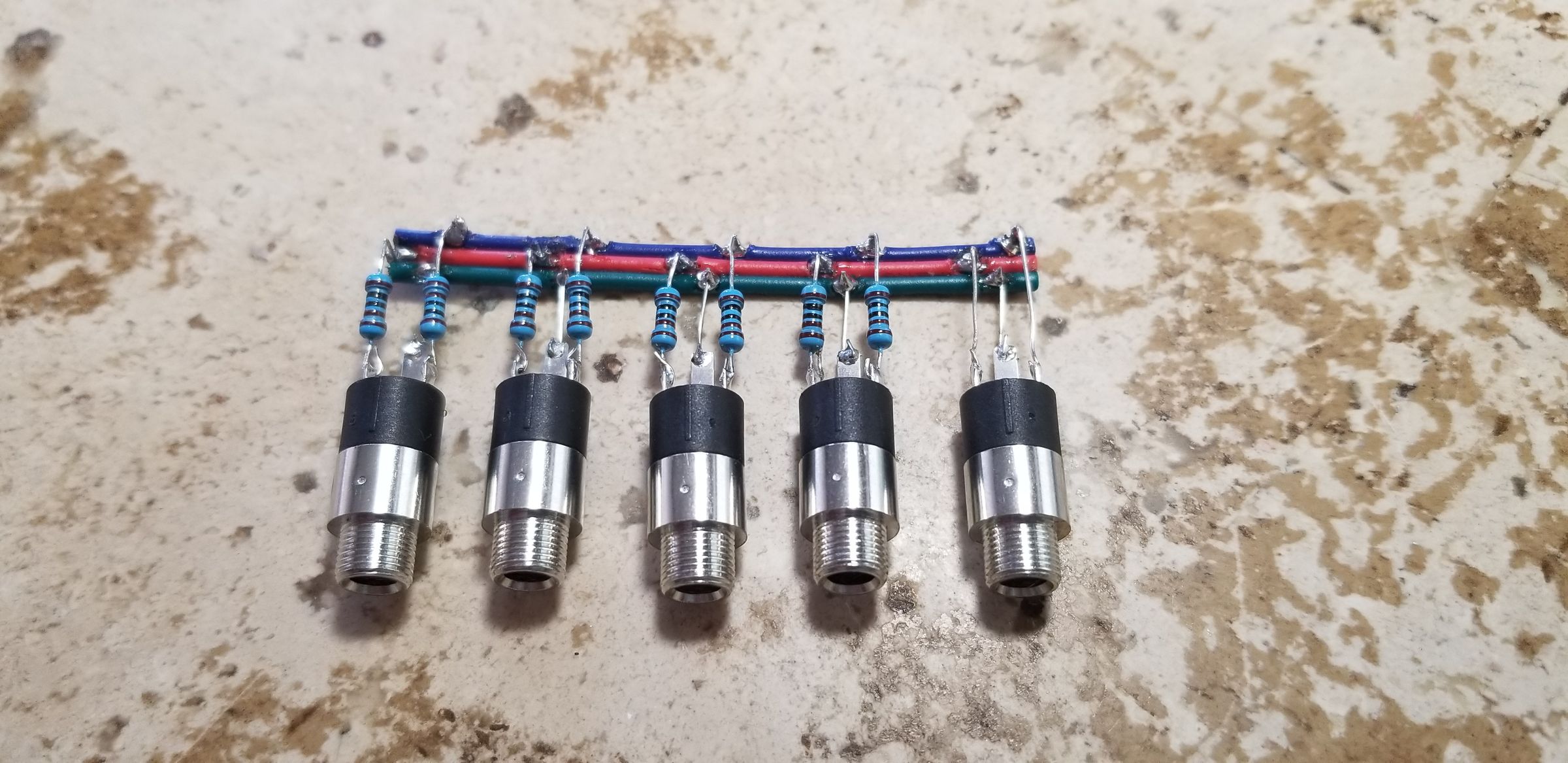 Altoids Tin 1/8" Stereo Mixer
