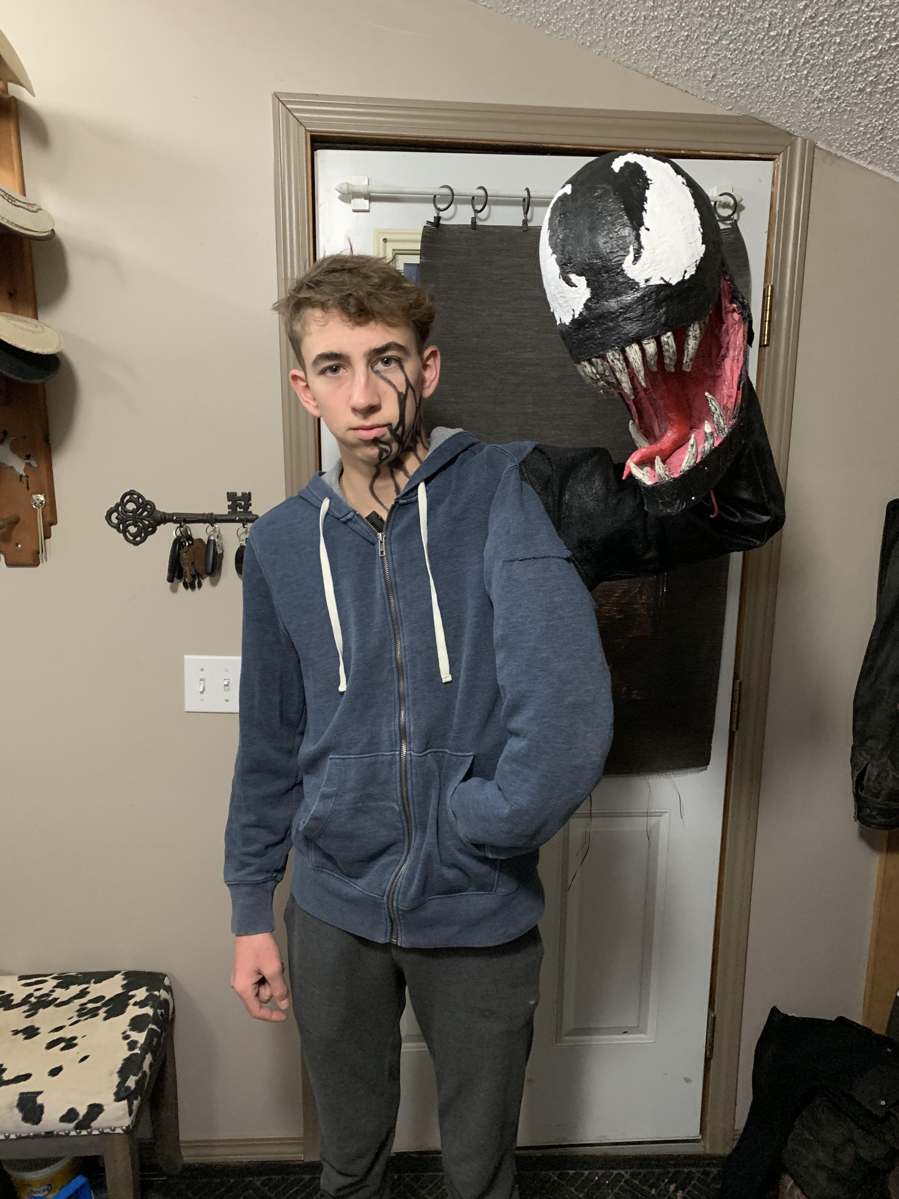 venom puppet hoodie