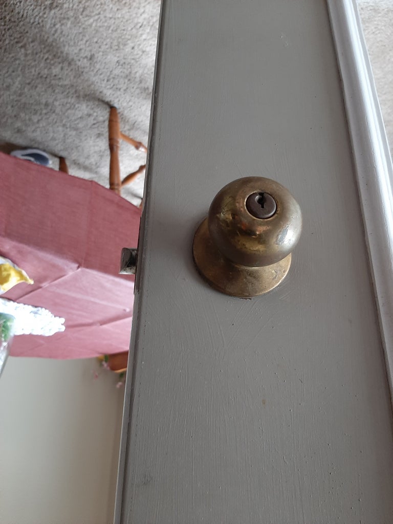 Prevent Your Doorknob From Locking You Out 3 Steps With Pictures Instructables